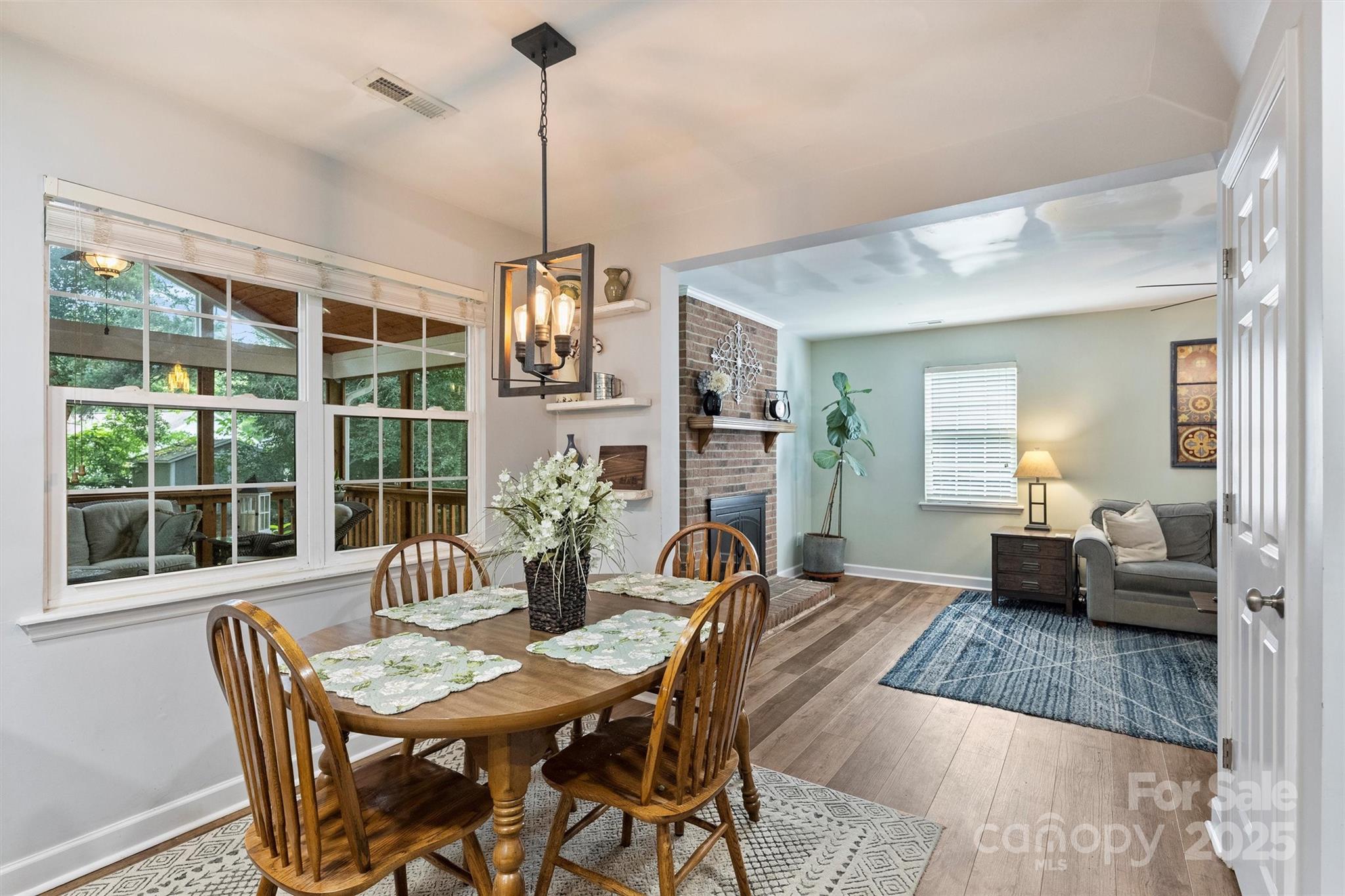 8520 Golf Ridge Drive