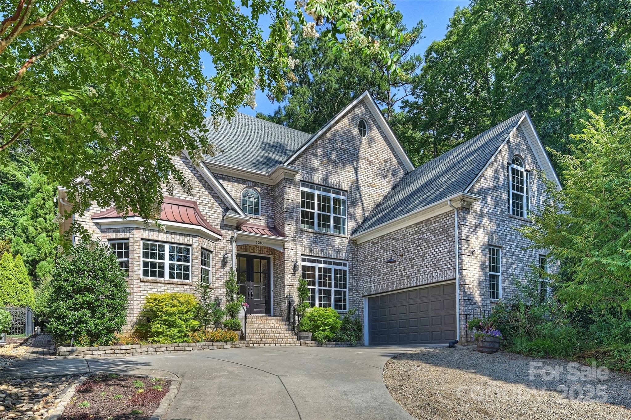 1218 Sumner Hall Lane