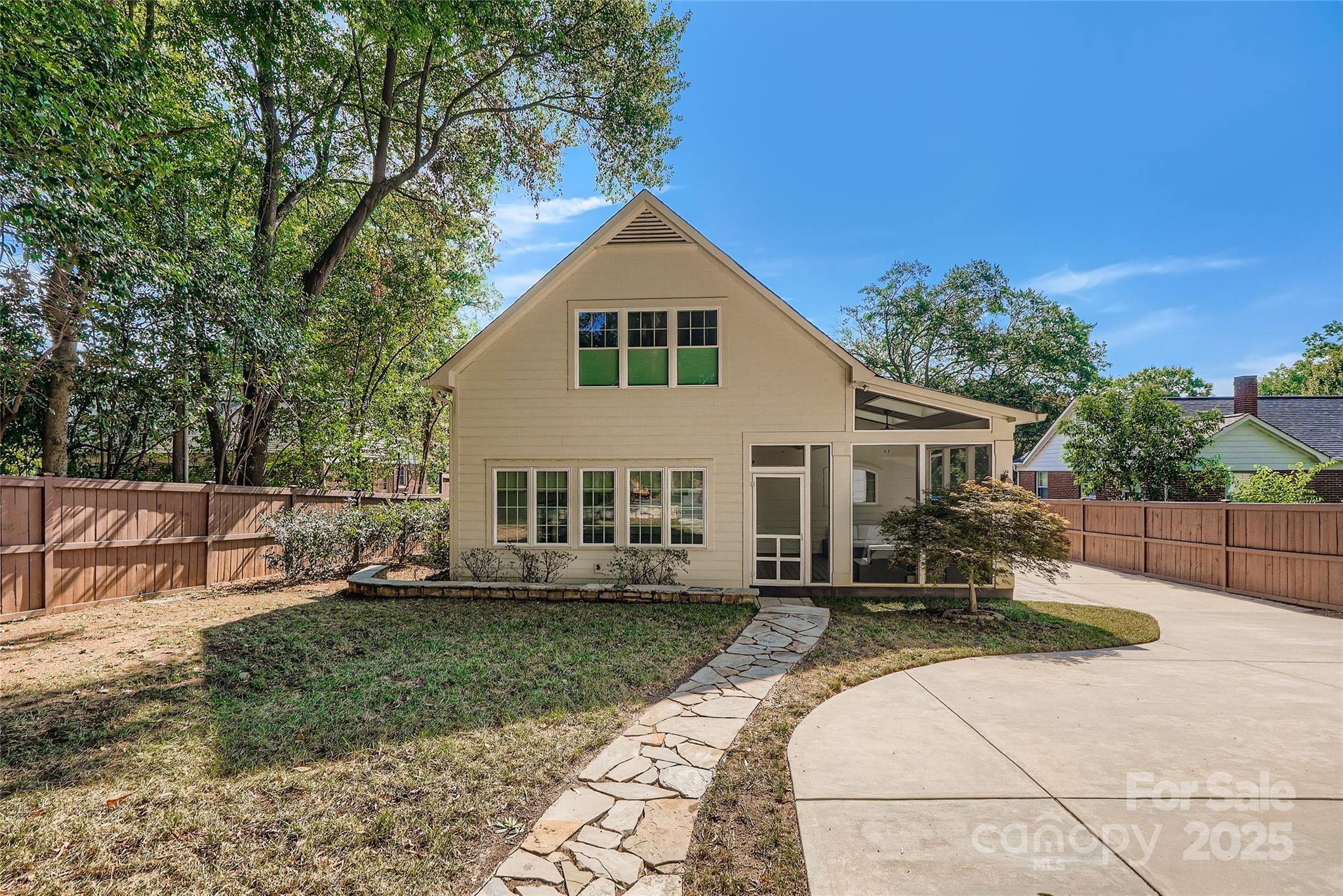 3826 Haven Drive