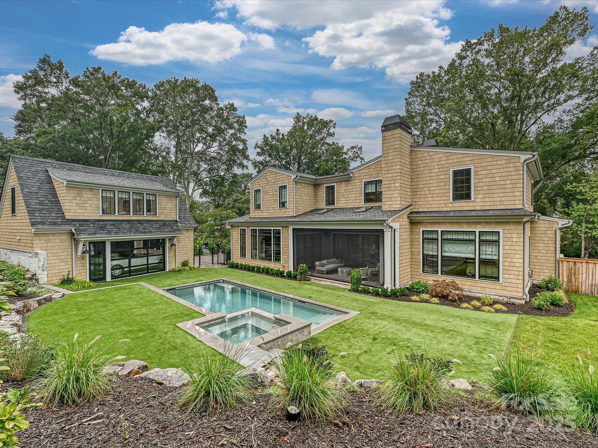2700 Wintergreen Drive