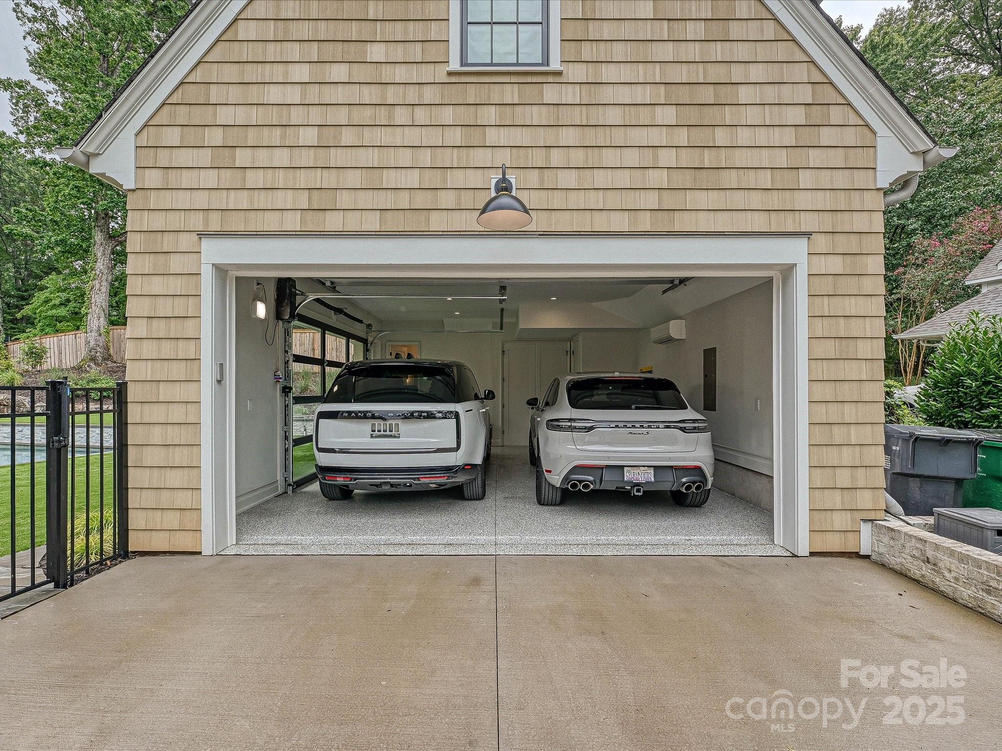 2700 Wintergreen Drive