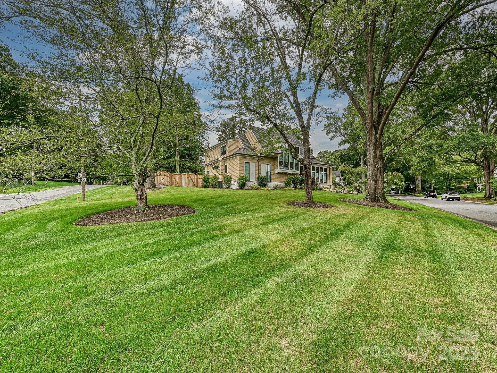 2700 Wintergreen Drive