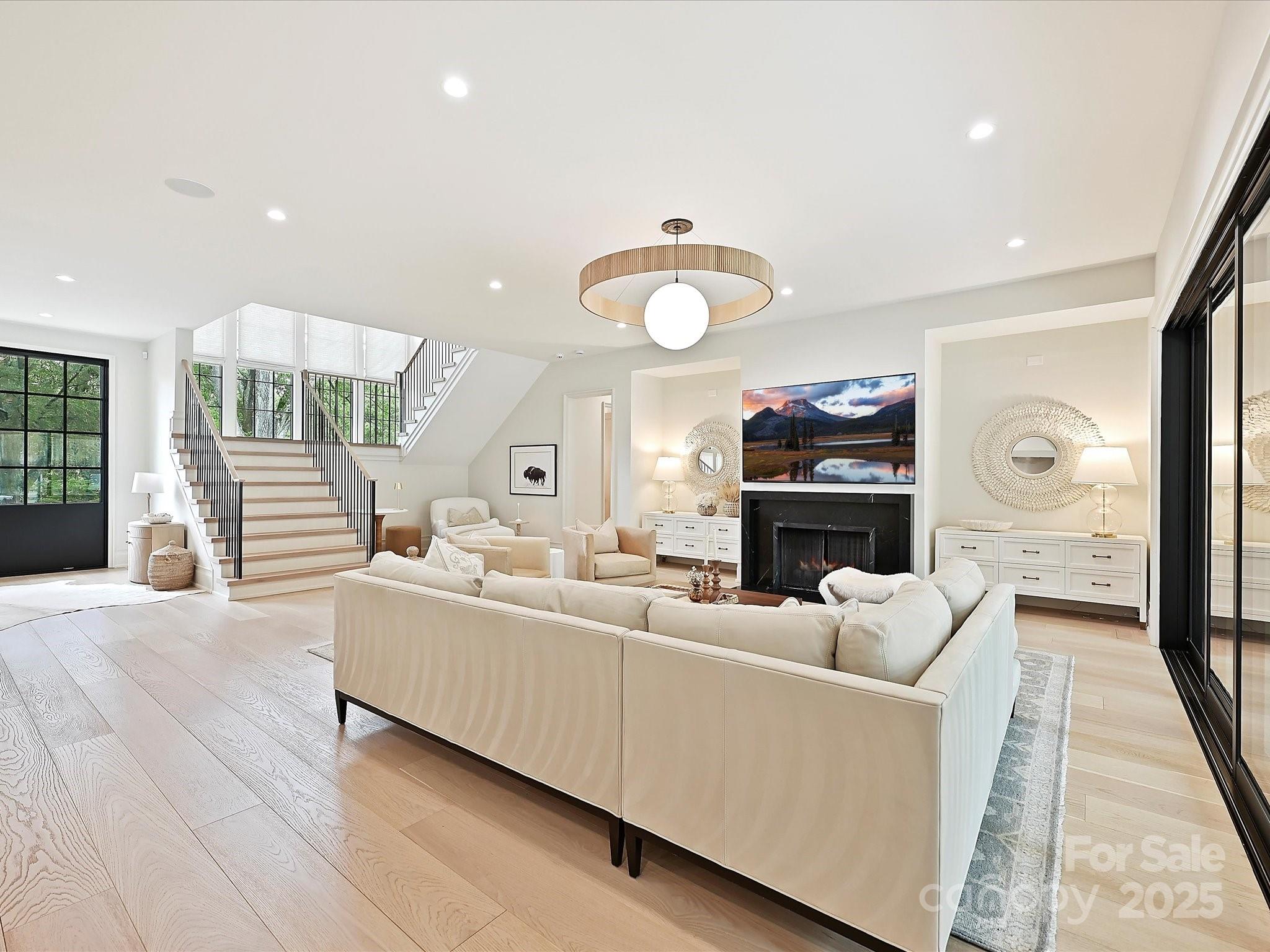 2700 Wintergreen Drive