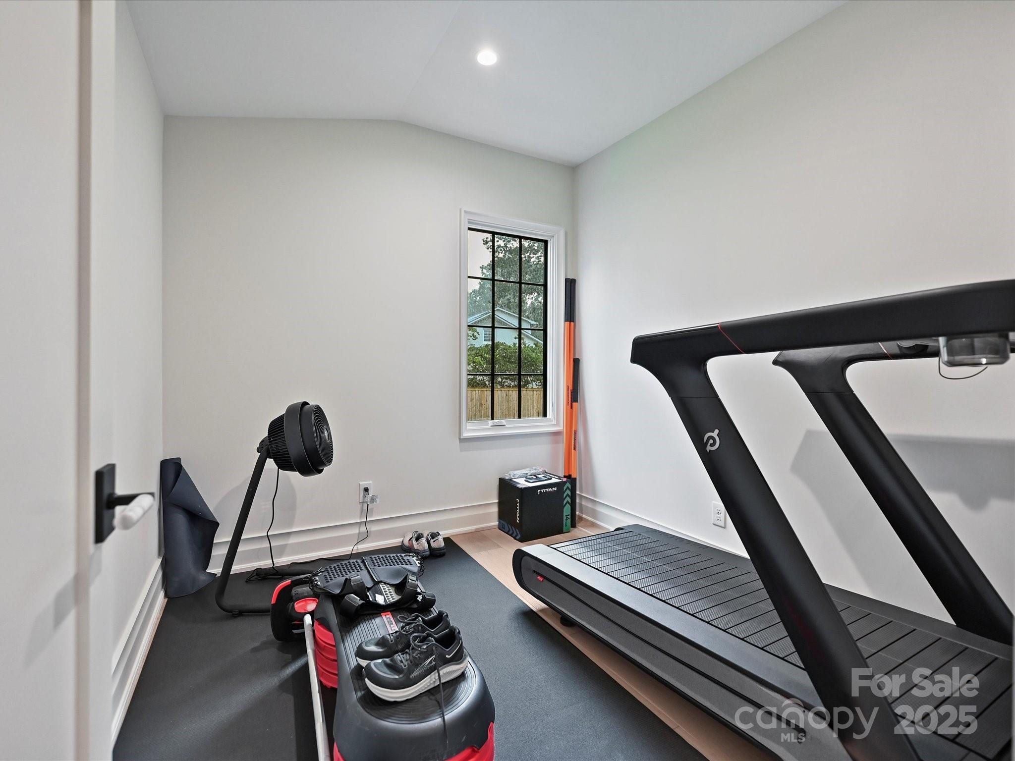 2700 Wintergreen Drive