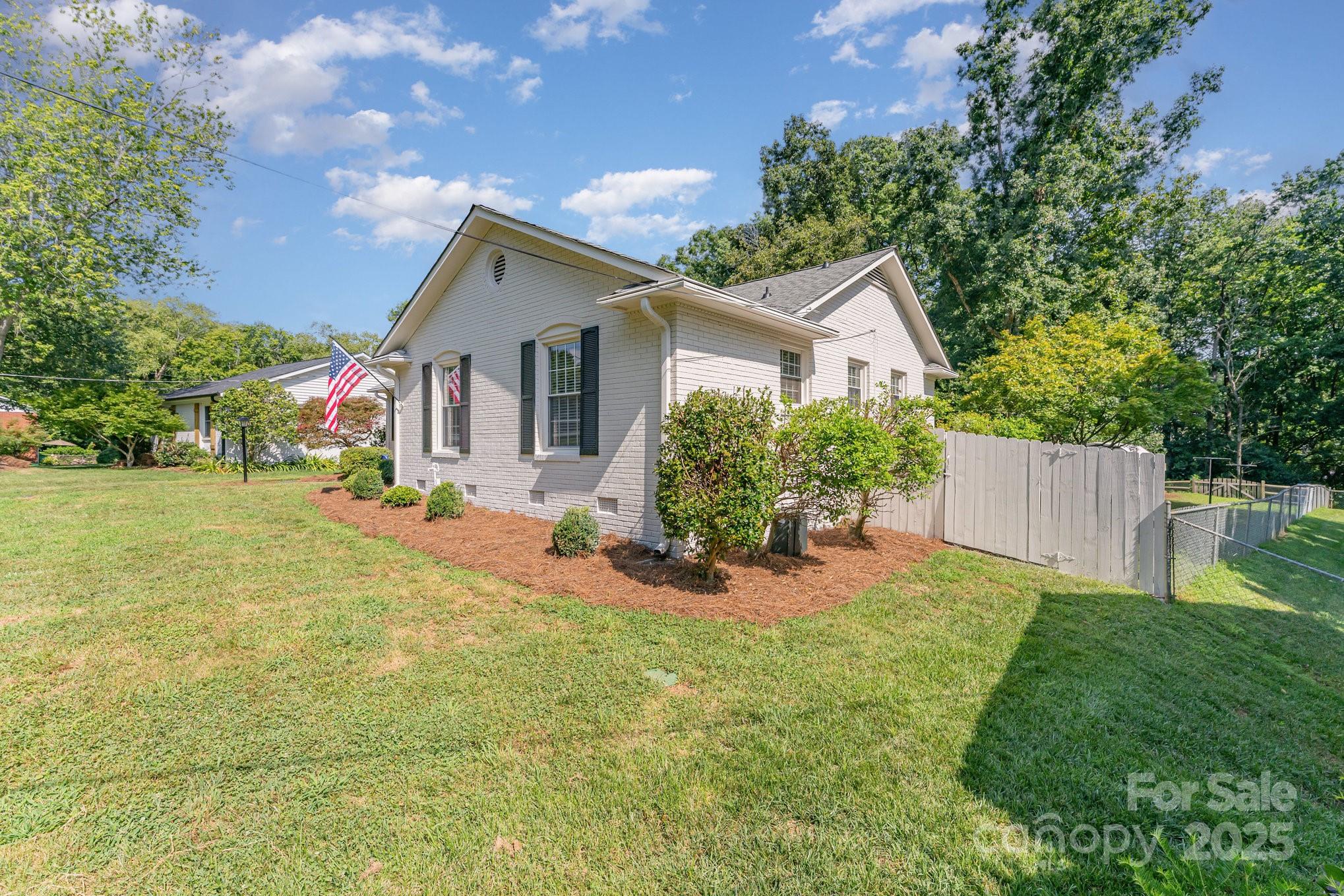 7509 Woodstream Drive