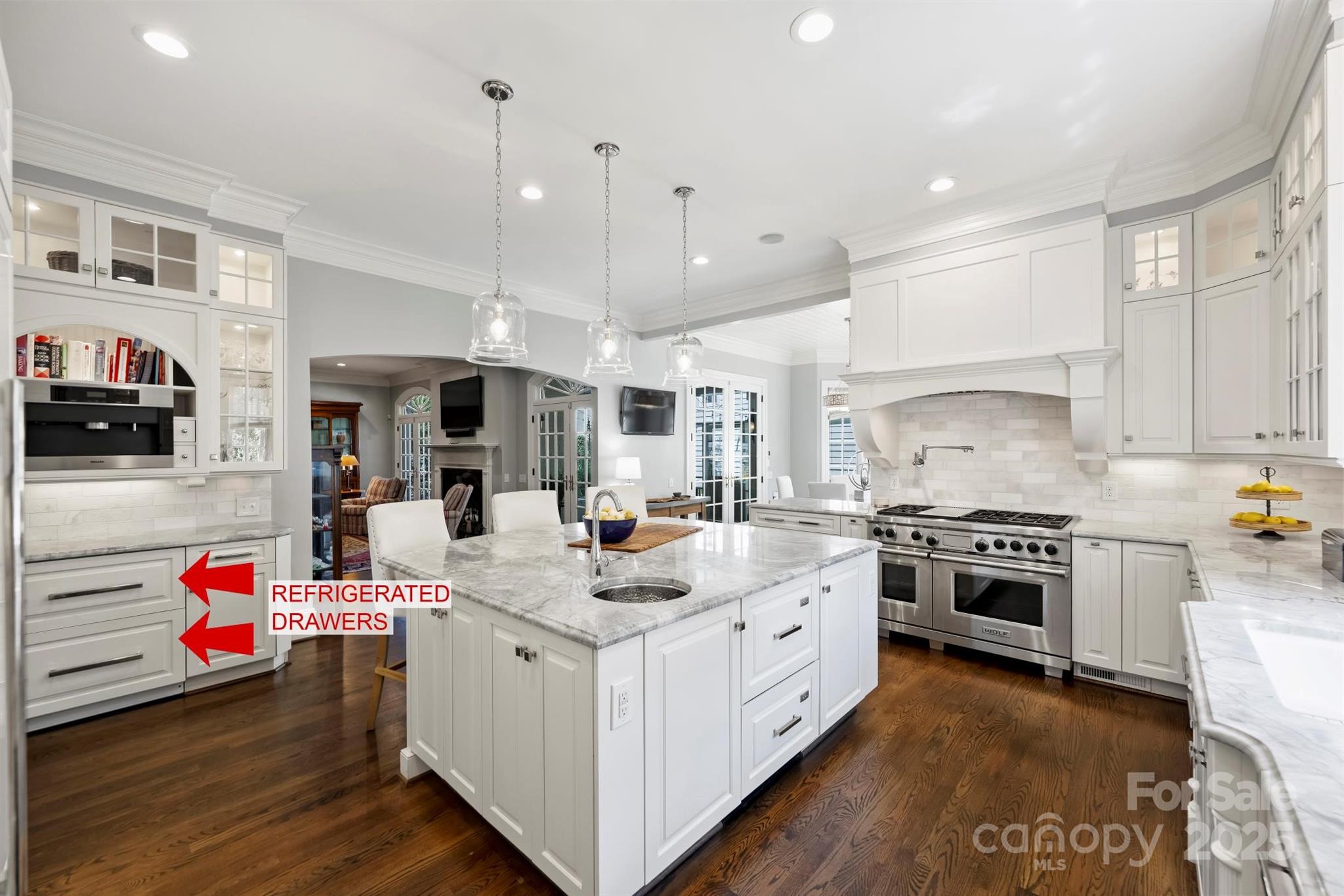 1869 Queens Road W