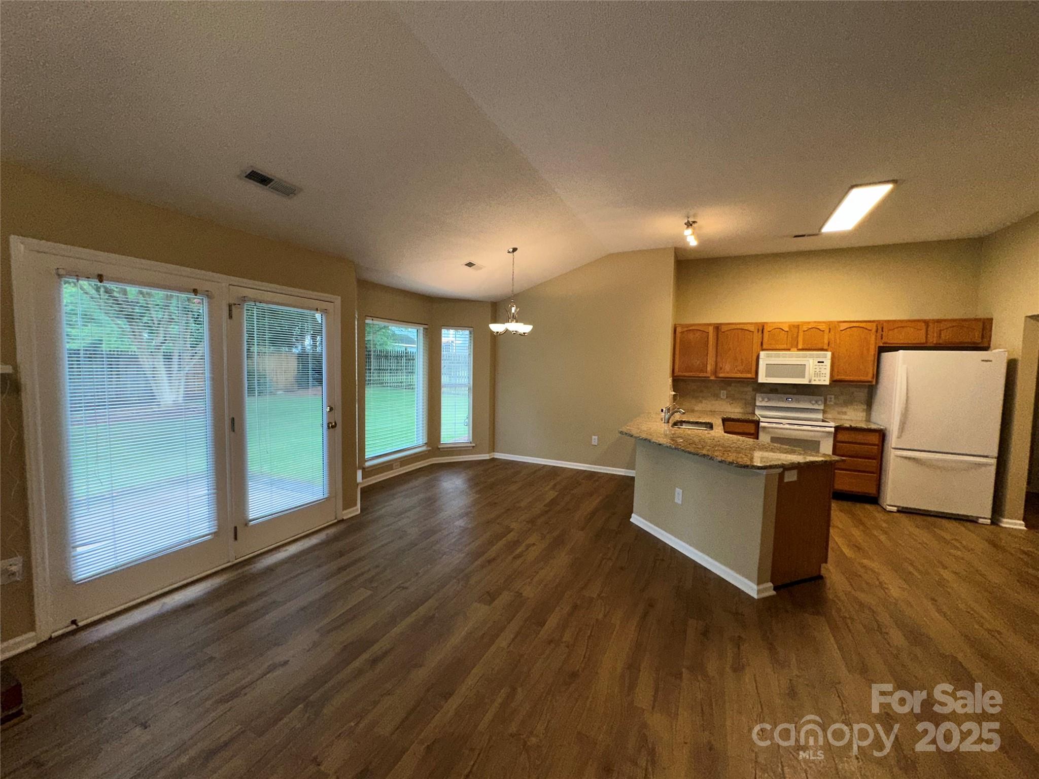 5416 Hedgecrest Place