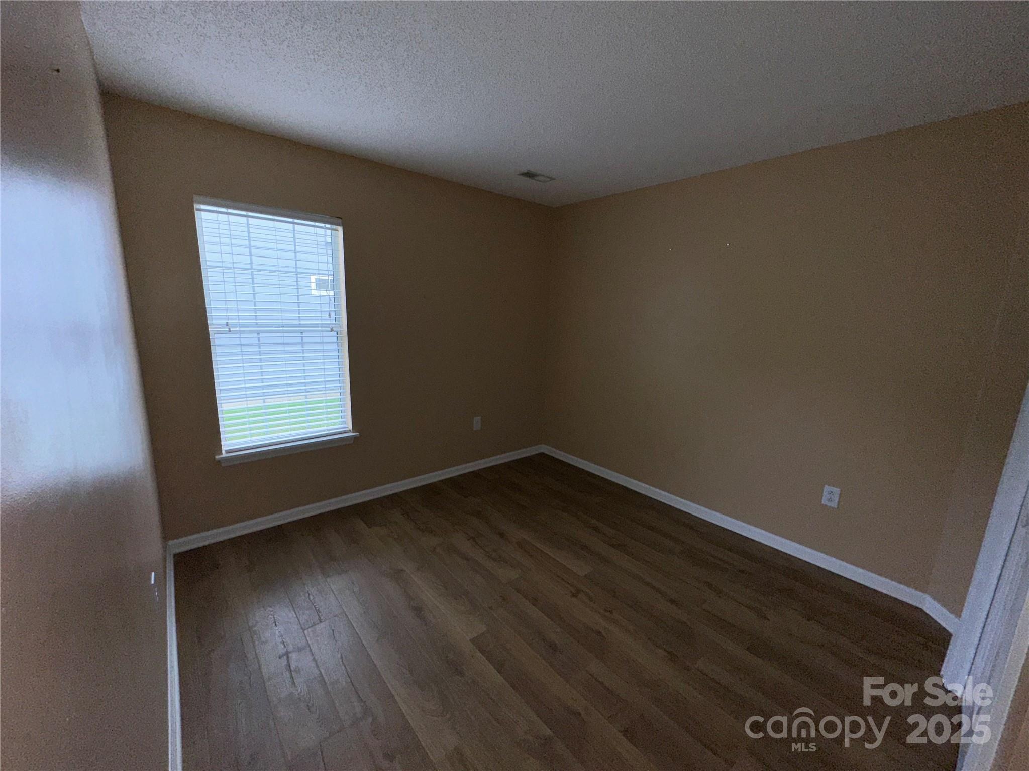 5416 Hedgecrest Place