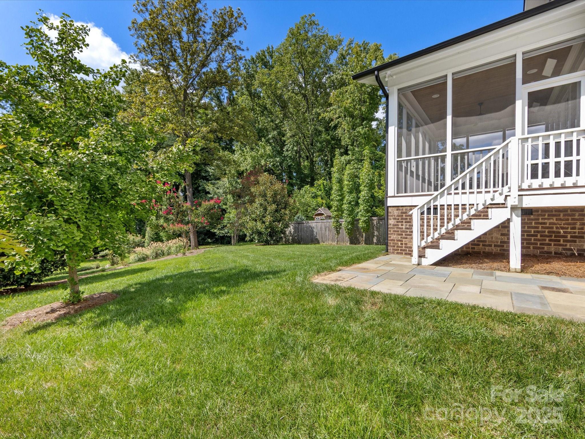 5713 Closeburn Road