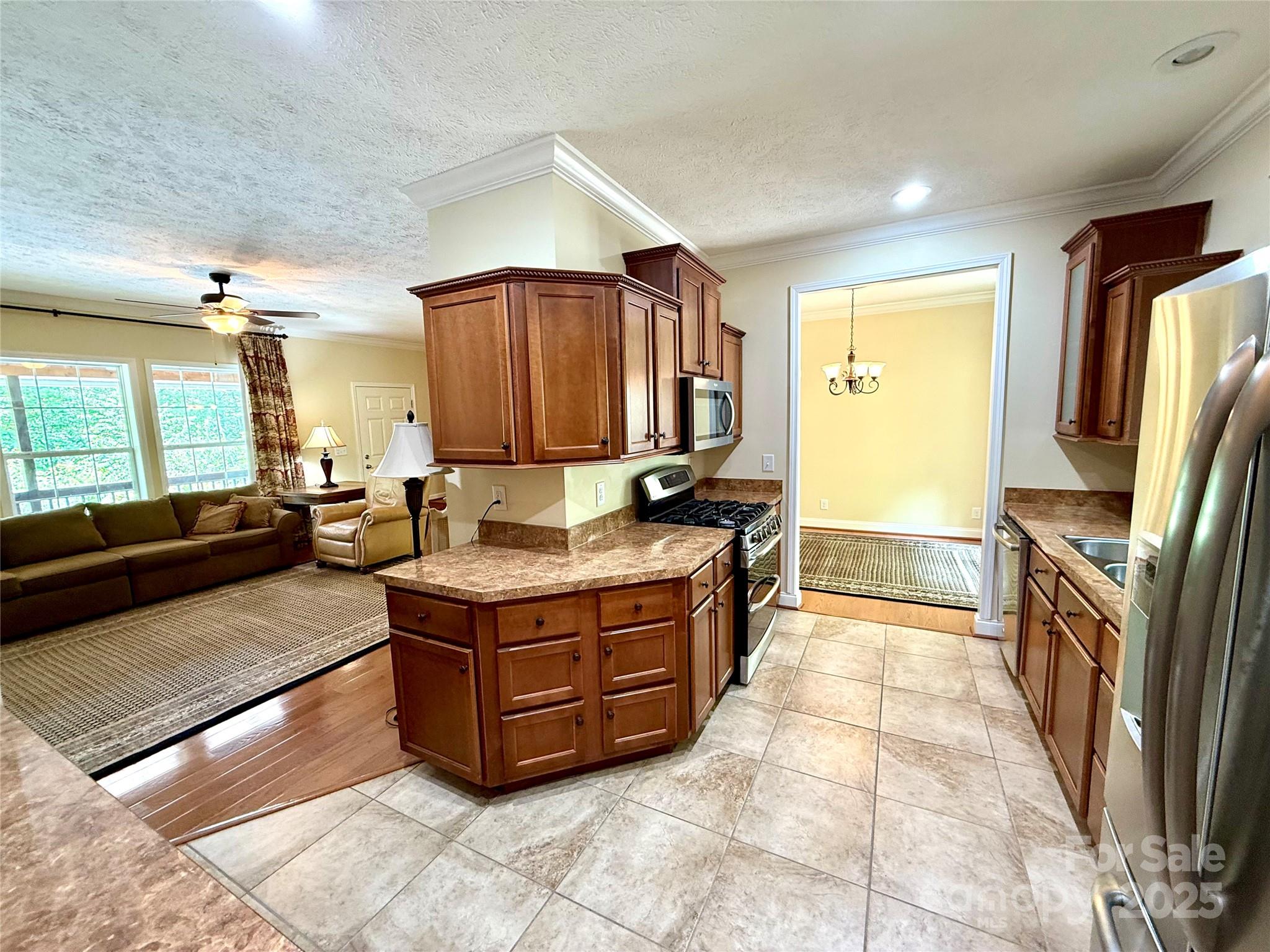 7230 Hideaway Lane