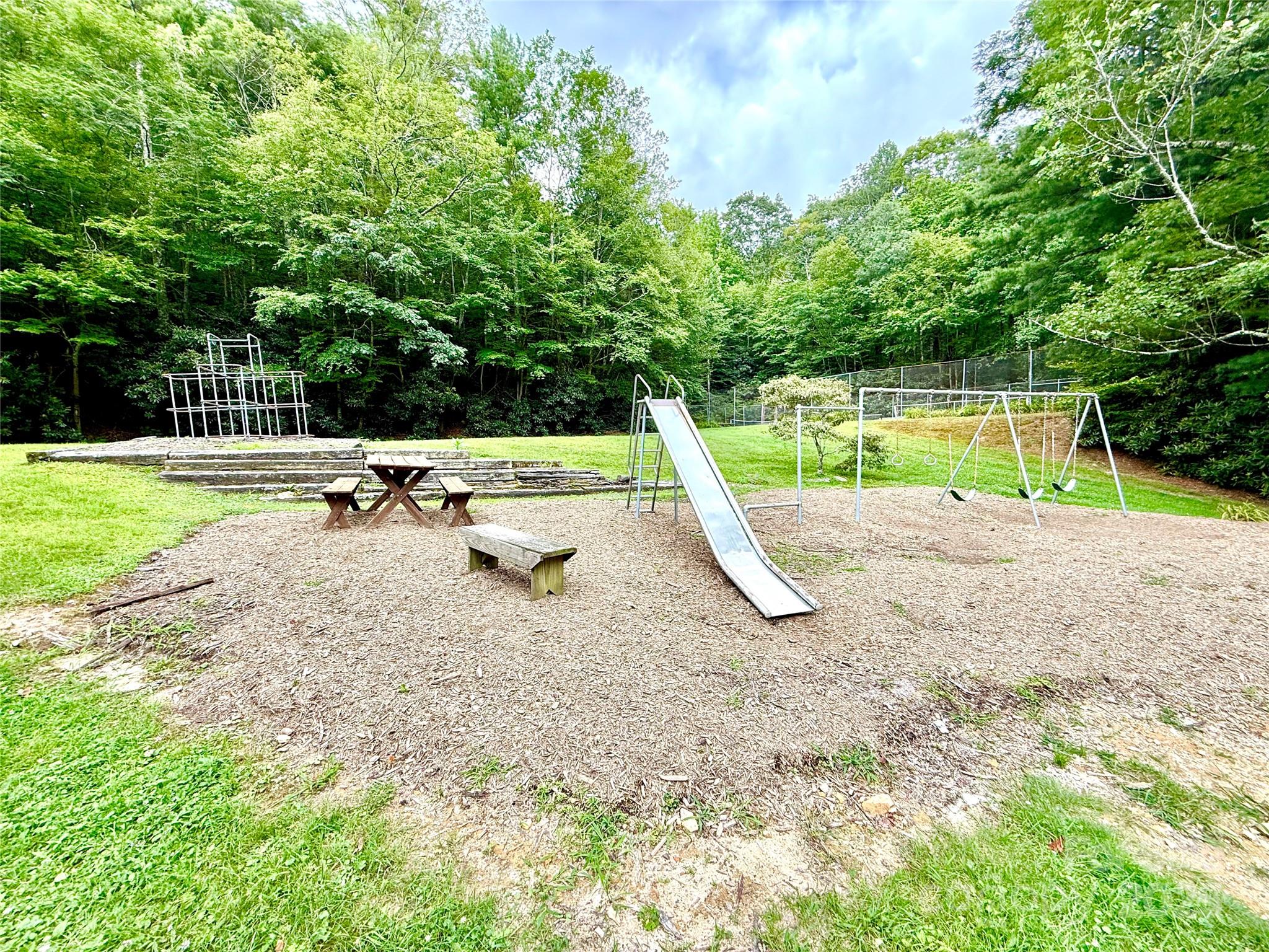 7230 Hideaway Lane
