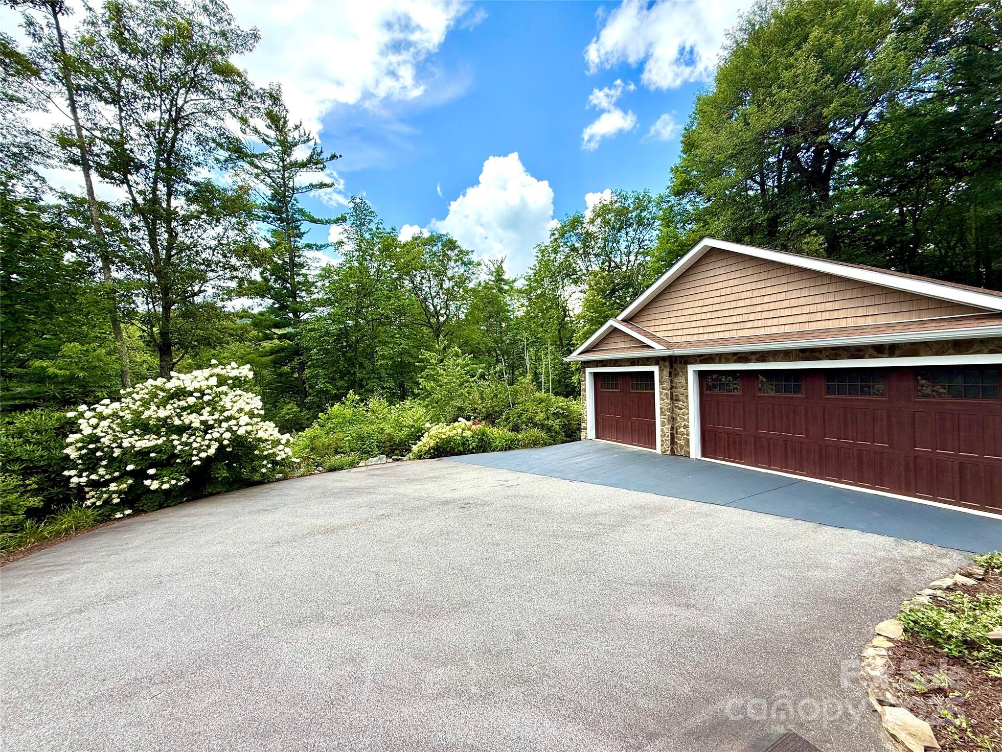 7230 Hideaway Lane