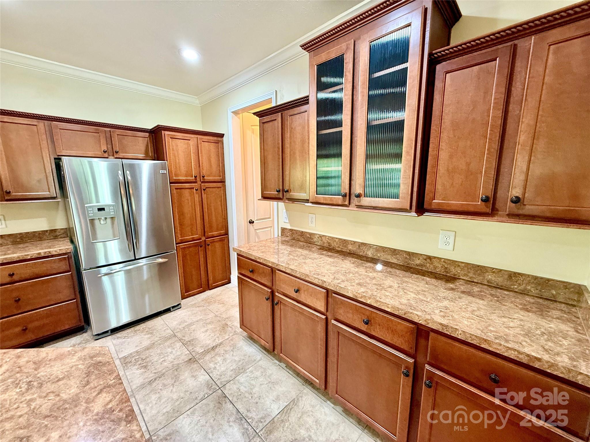 7230 Hideaway Lane