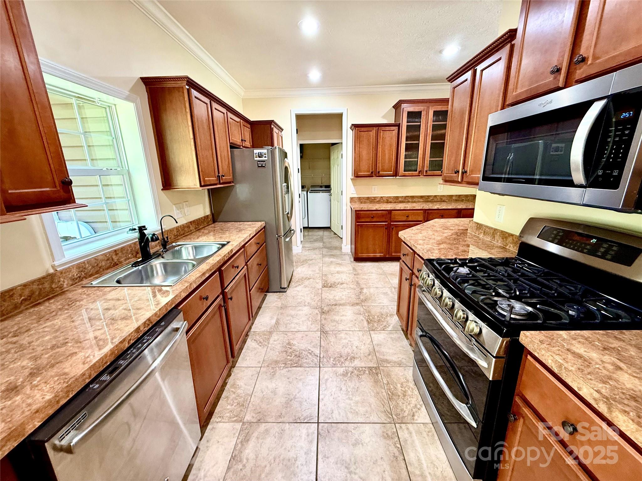 7230 Hideaway Lane