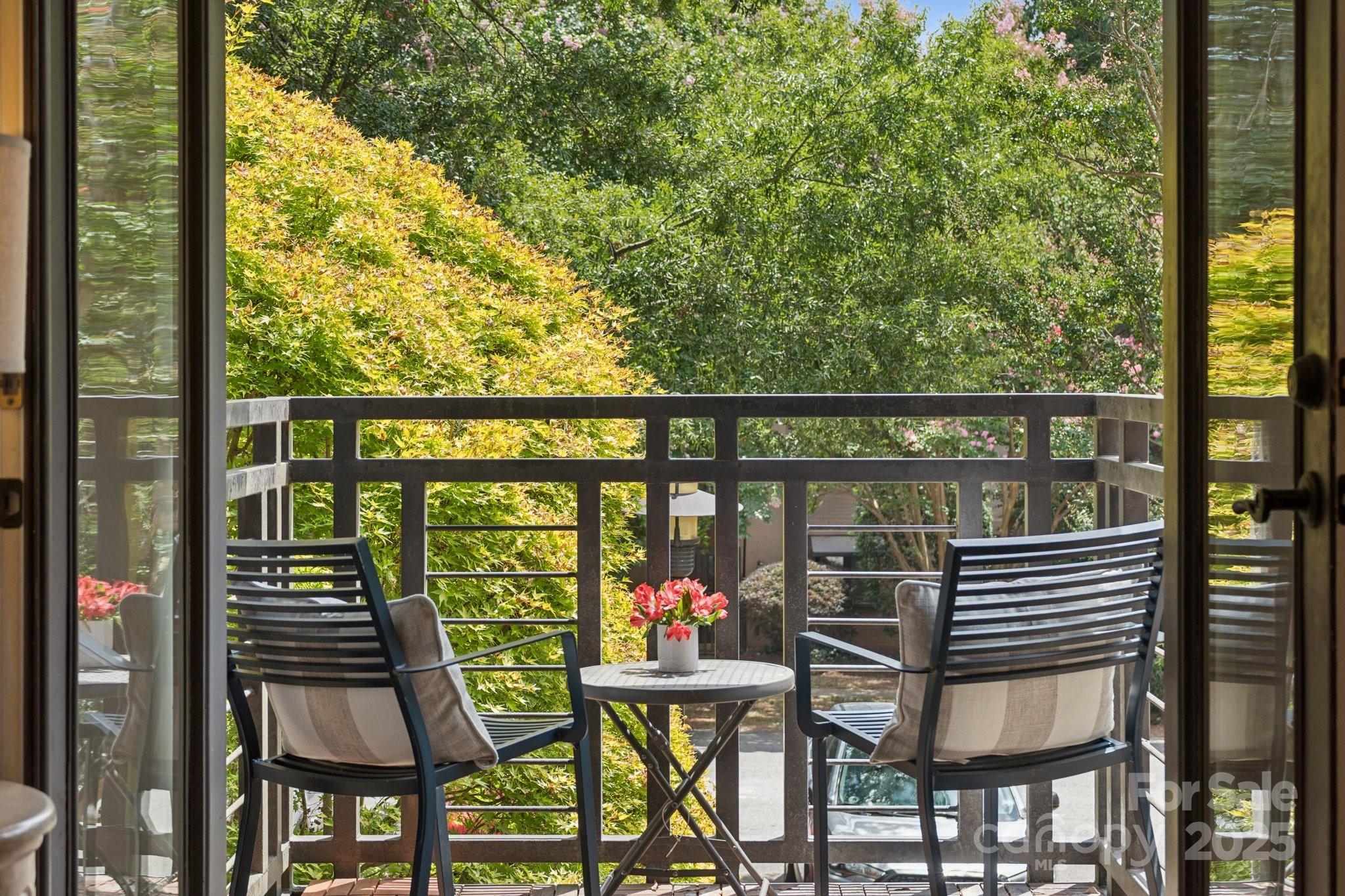 2421 Vail Avenue Unit: A6