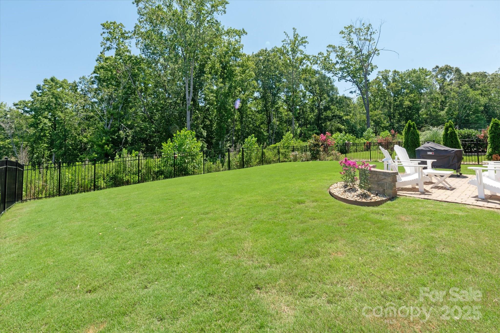 3054 Quinebaug Road