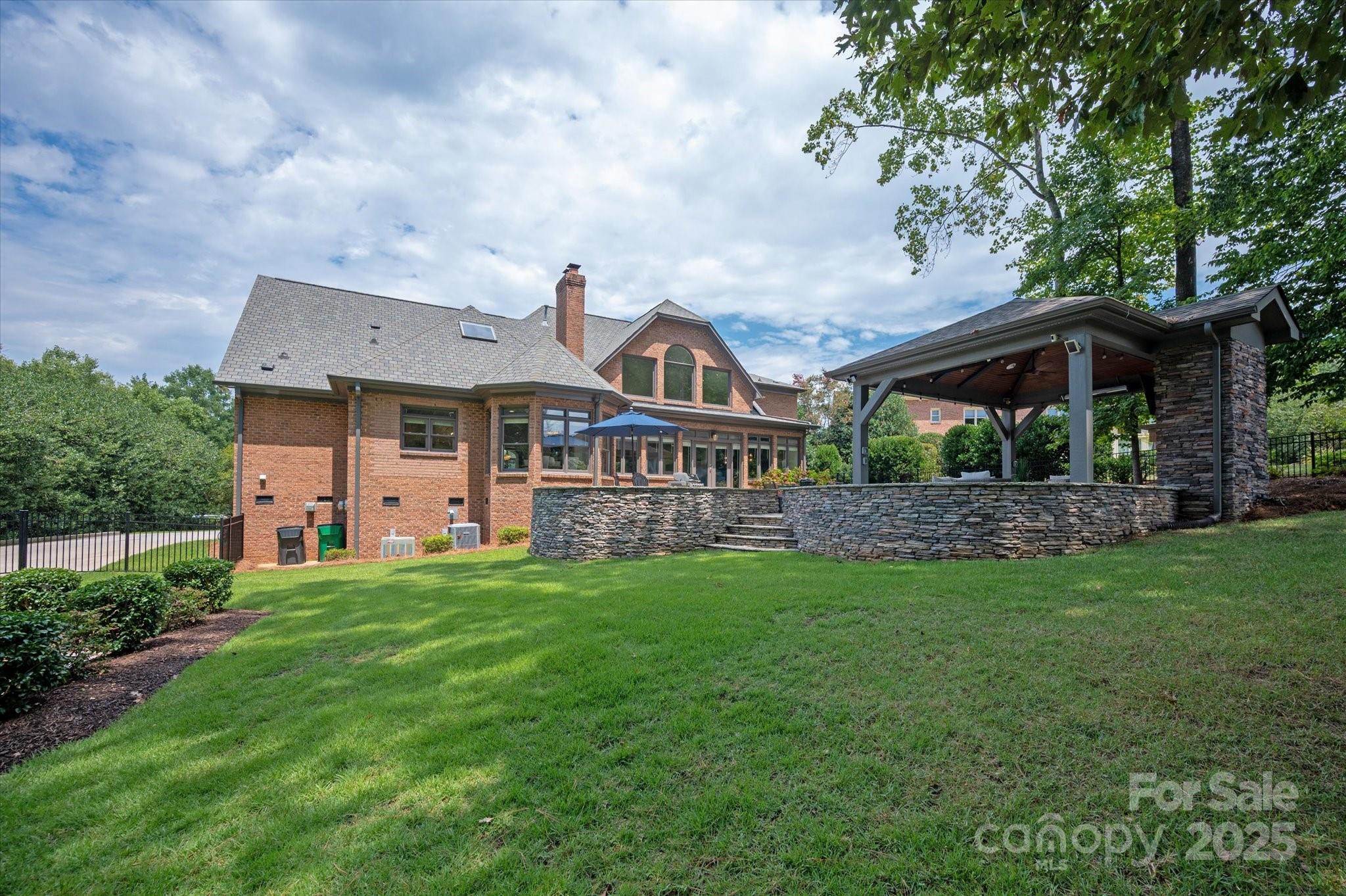 7007 Golden Rain Court