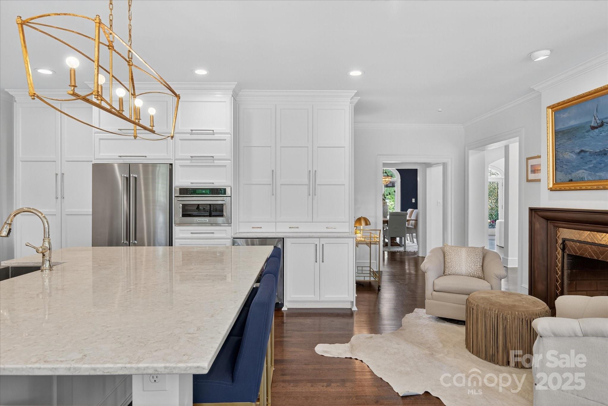 7007 Golden Rain Court