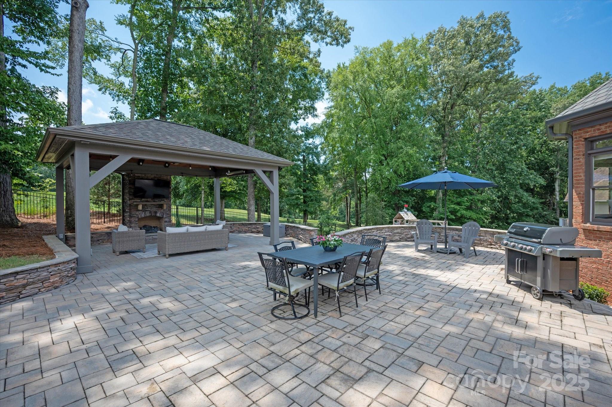 7007 Golden Rain Court
