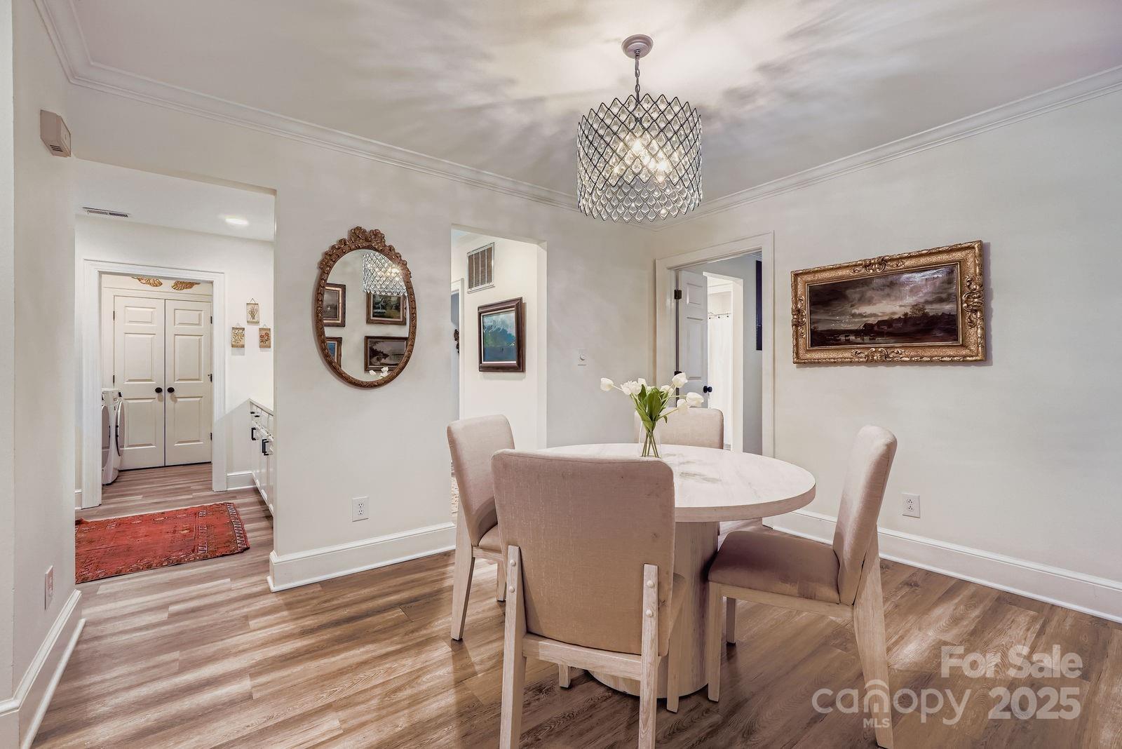 2220 Roswell Avenue Unit: F