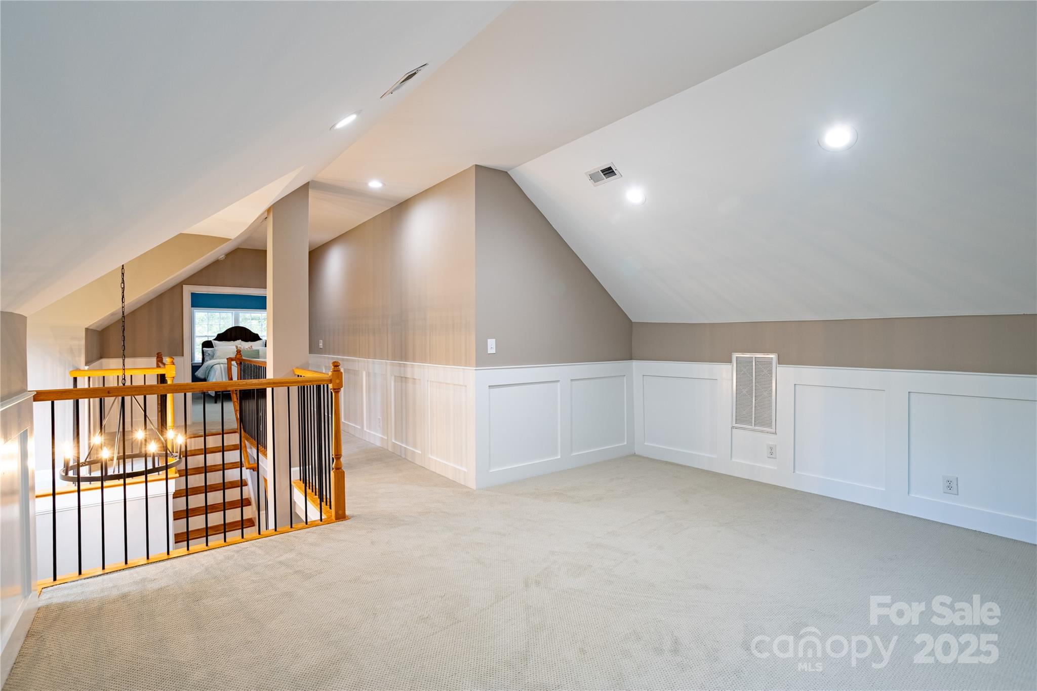 4401 Town And Country Drive