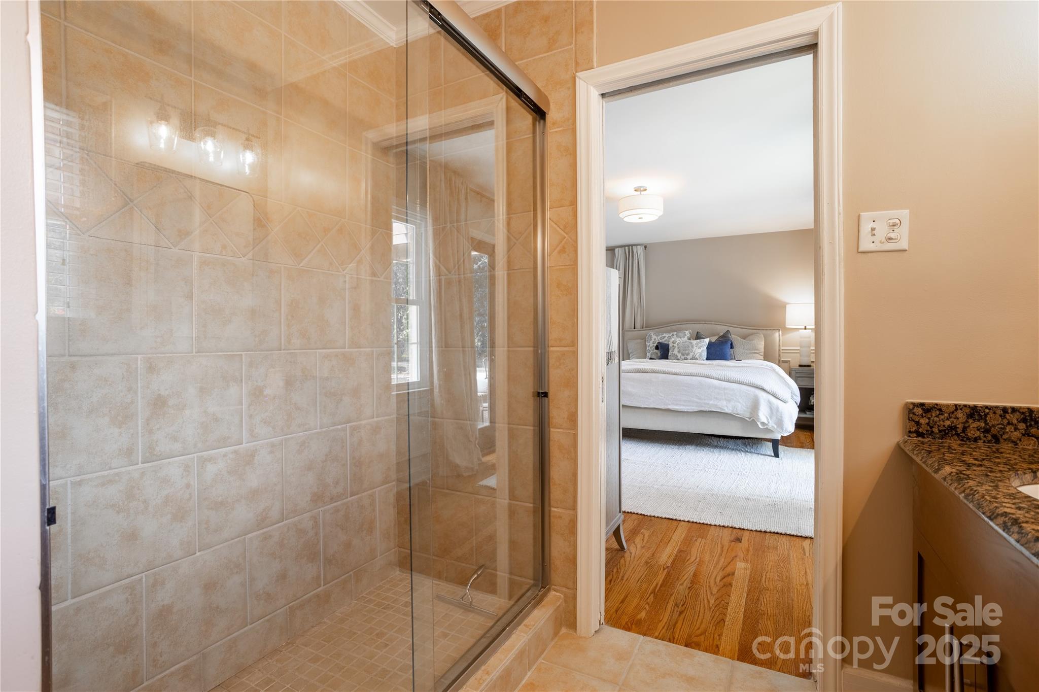 4401 Town And Country Drive