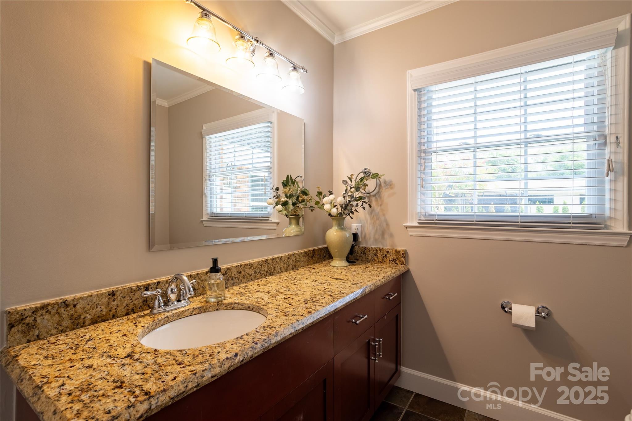 4401 Town And Country Drive