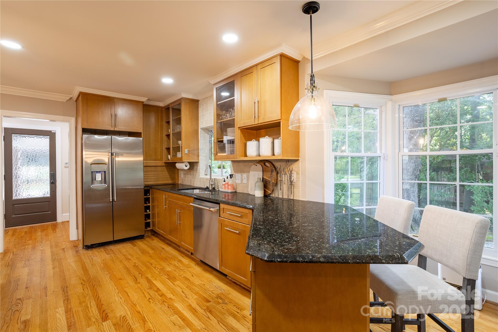 4401 Town And Country Drive