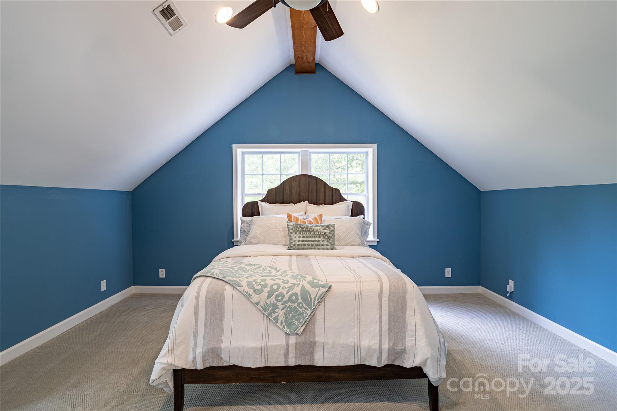 4401 Town And Country Drive