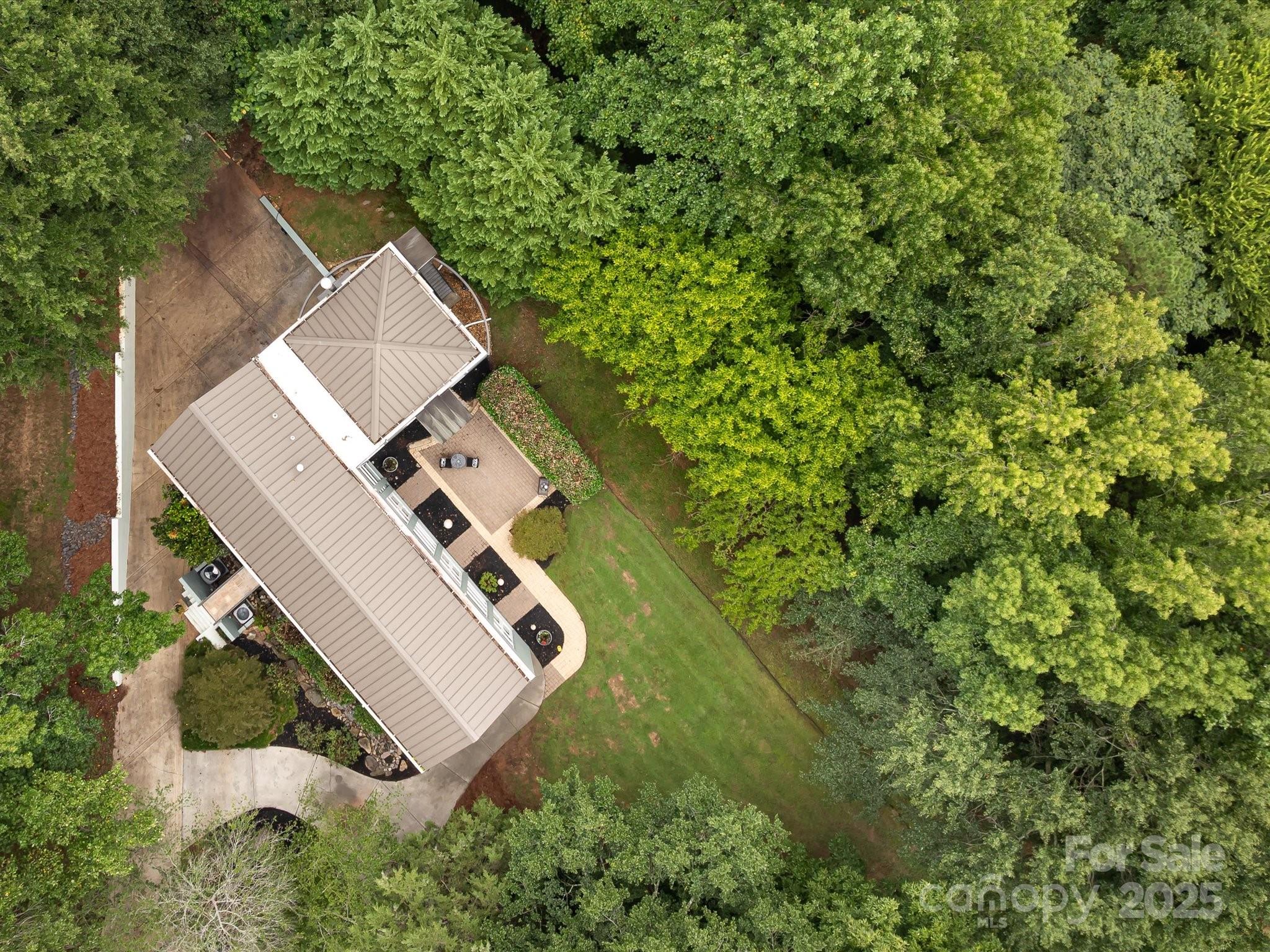 1227 Jules Court
