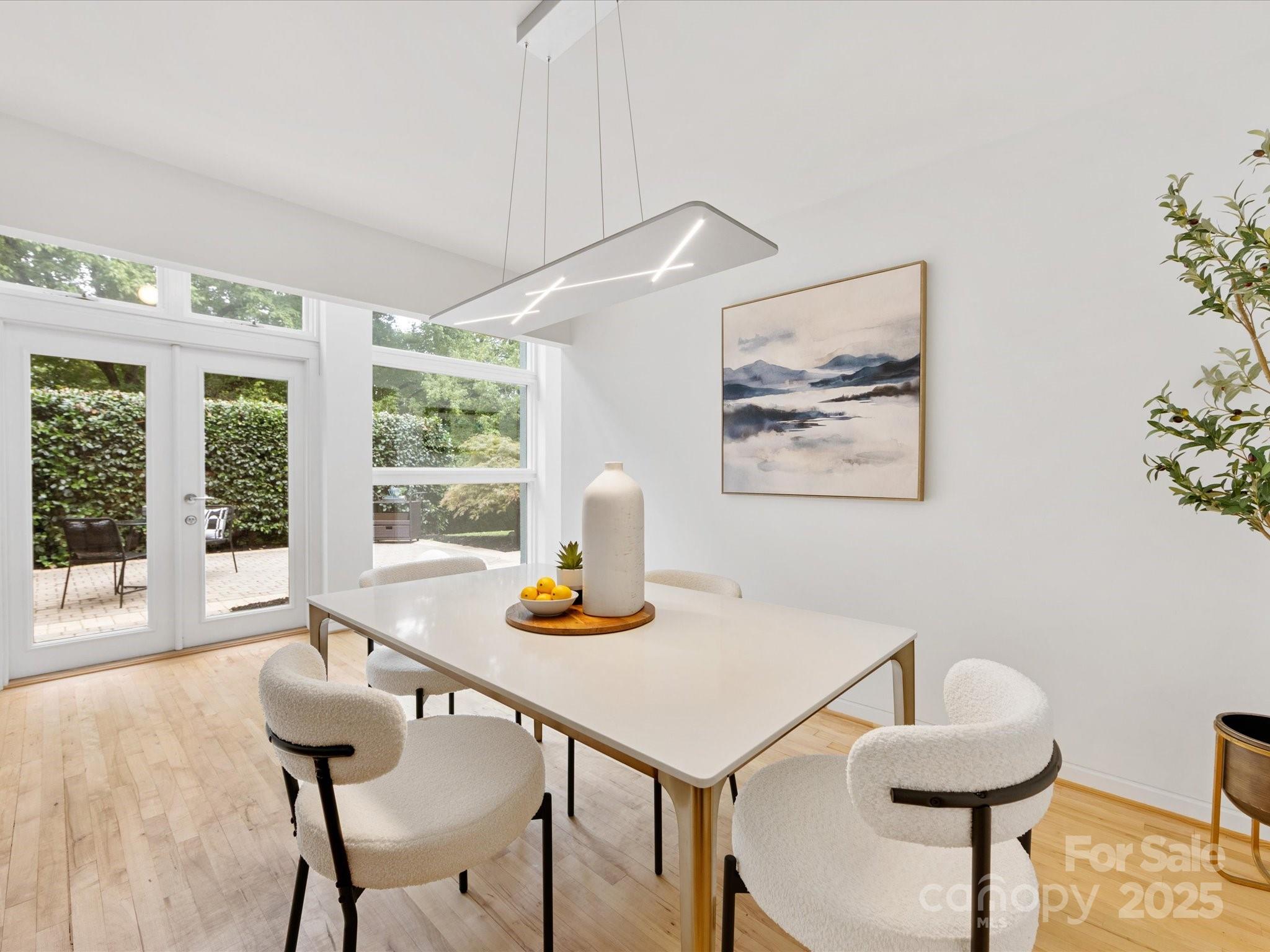 1227 Jules Court