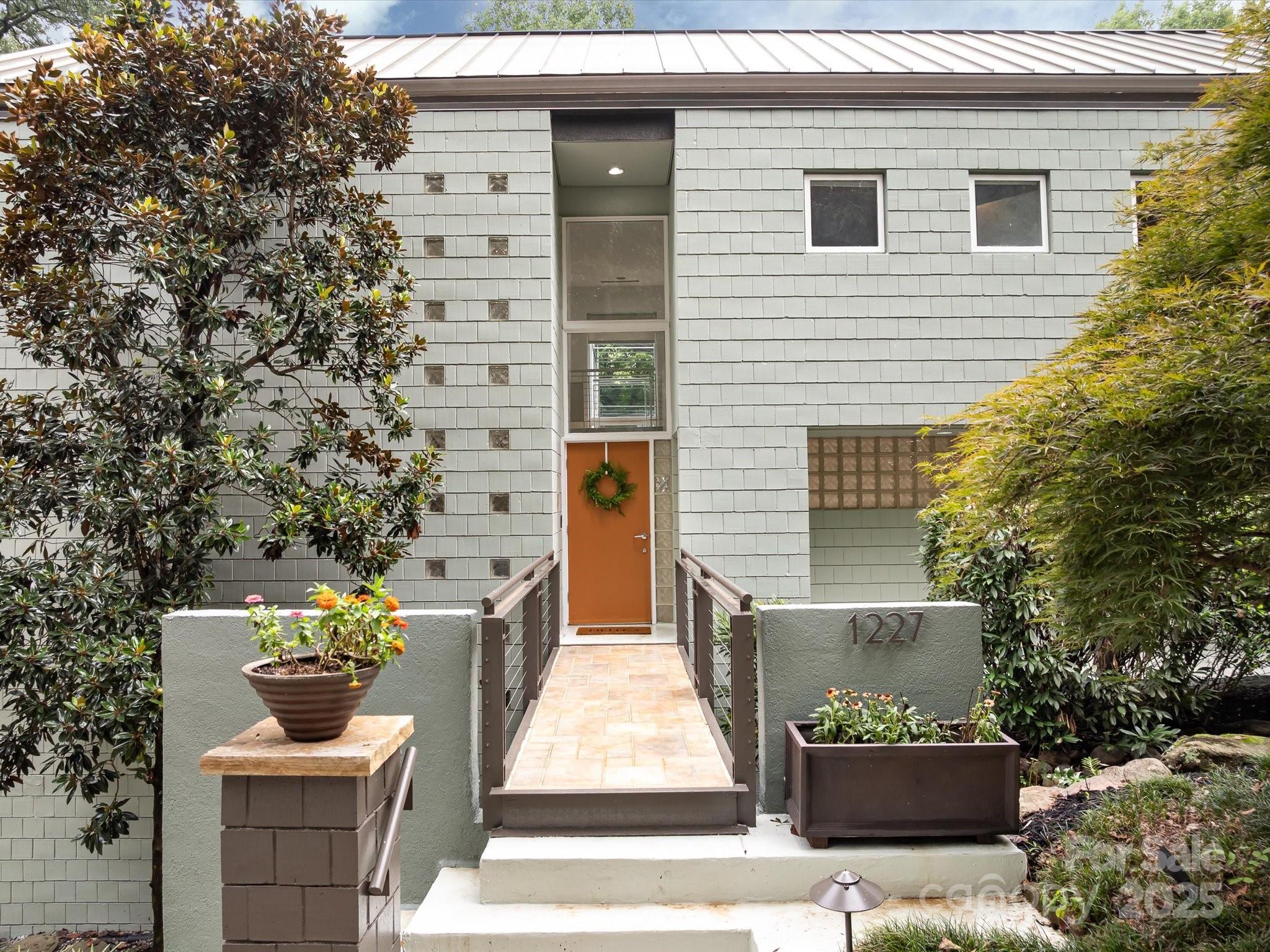 1227 Jules Court