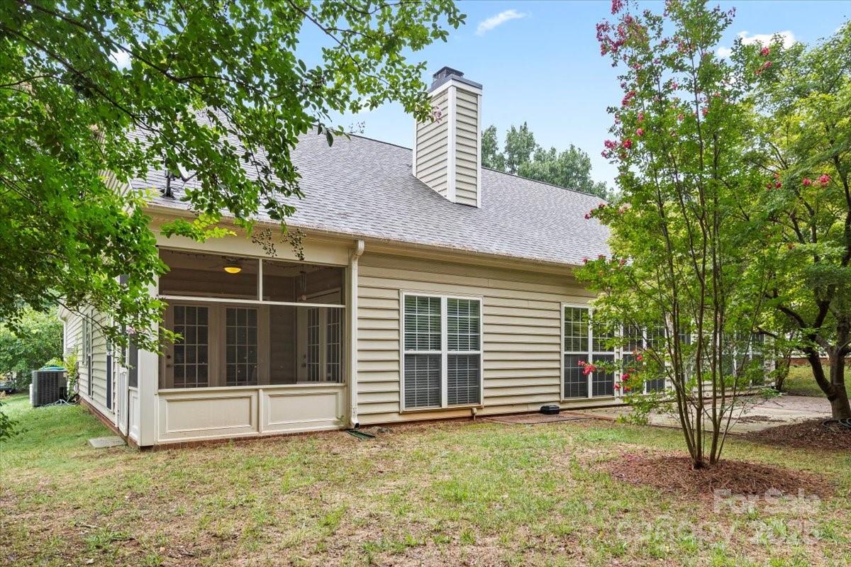 722 Meadow Lake Drive