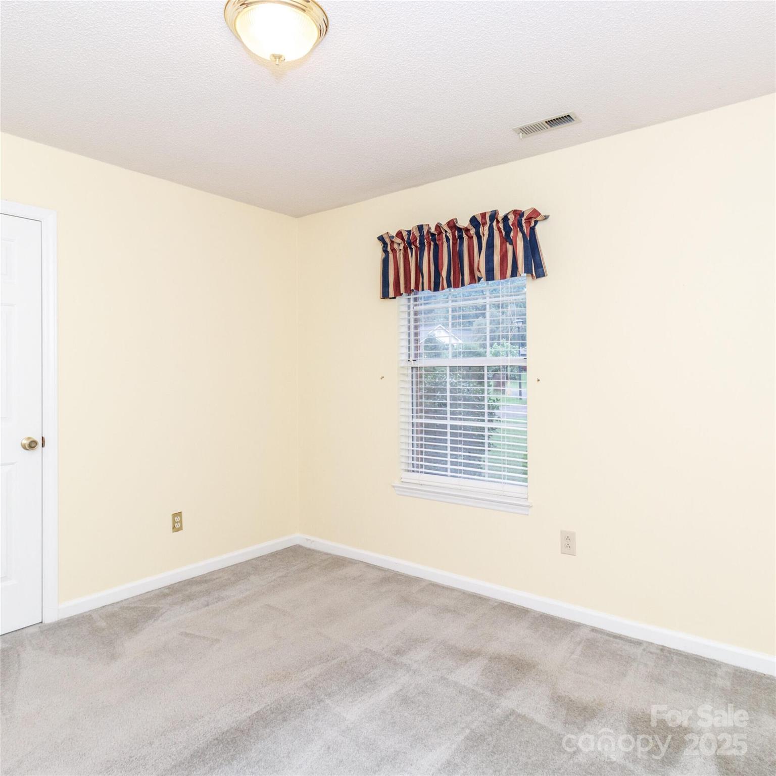 7102 Chattanooga Lane