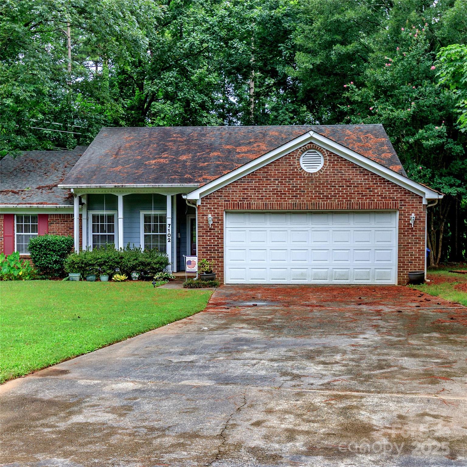 7102 Chattanooga Lane