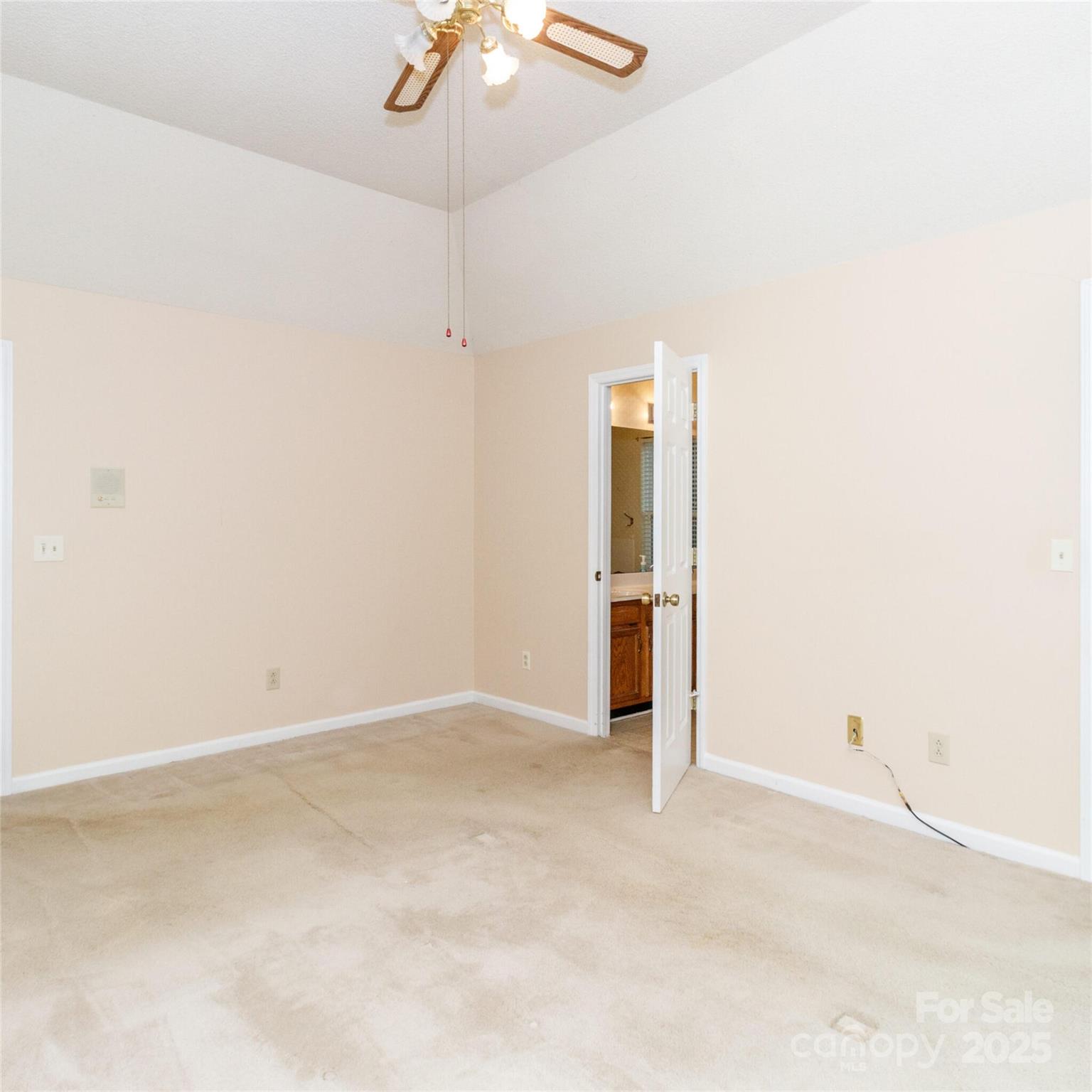 7102 Chattanooga Lane