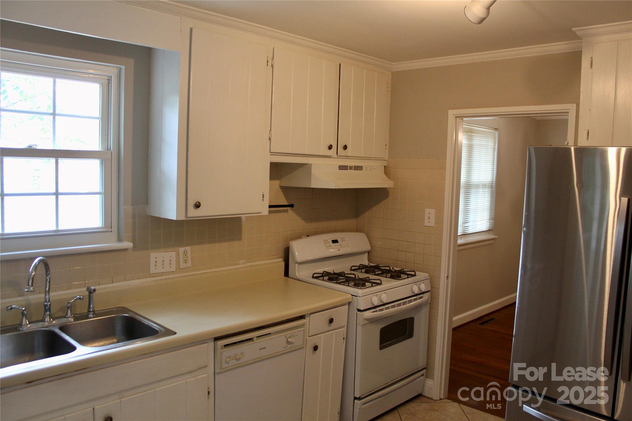 4112 Castlewood Road