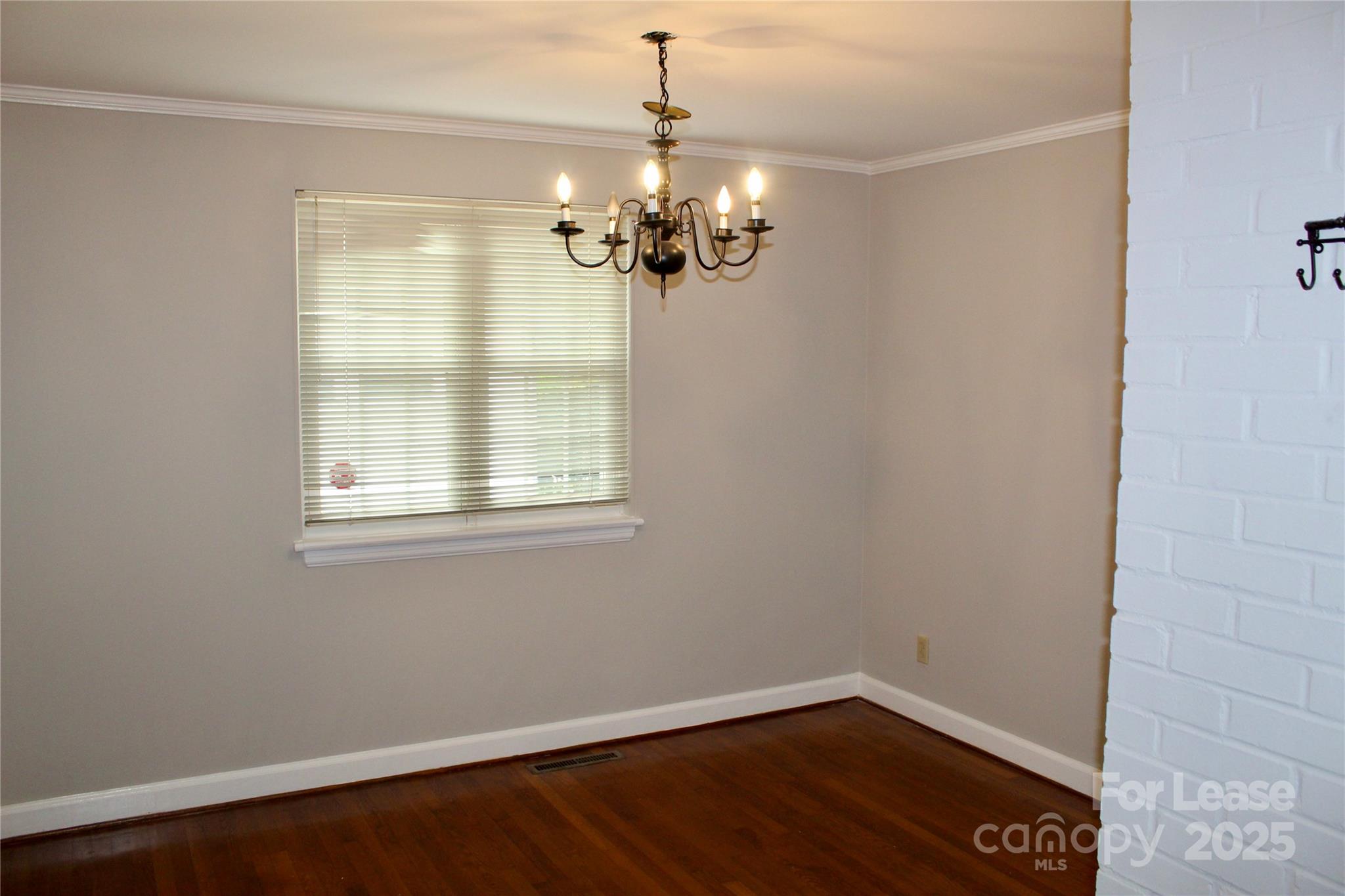 4112 Castlewood Road