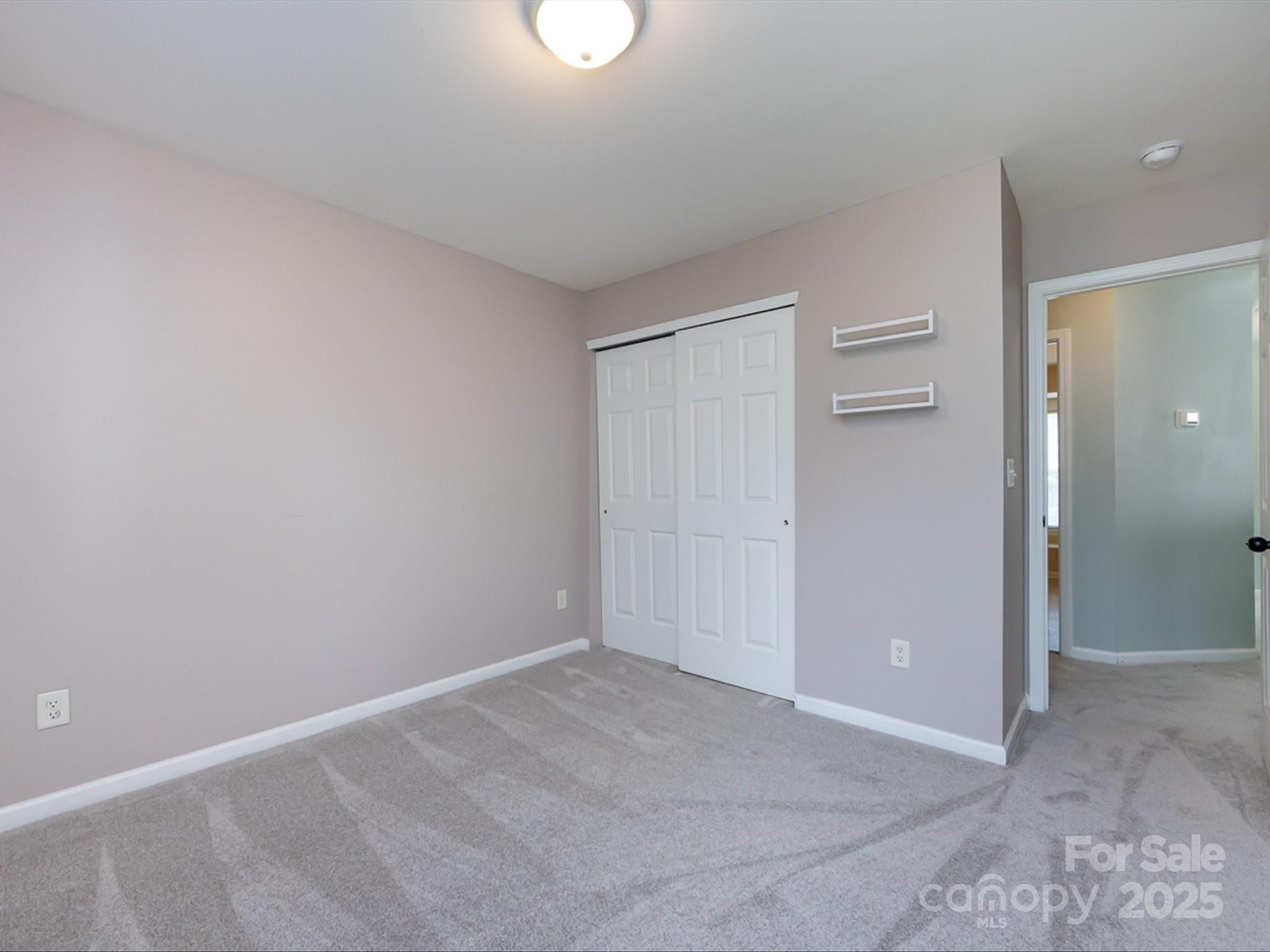 9033 Seamill Road