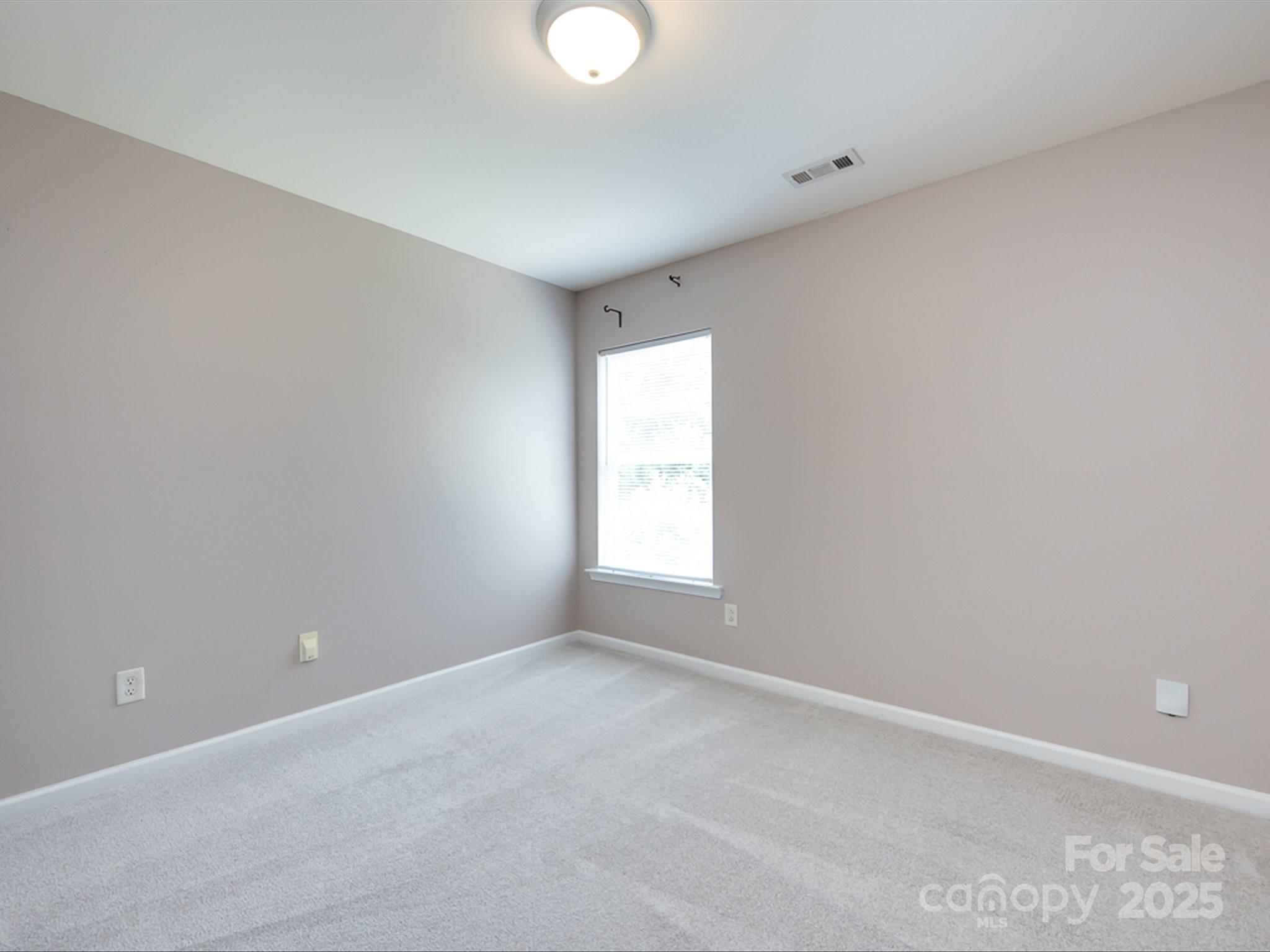 9033 Seamill Road