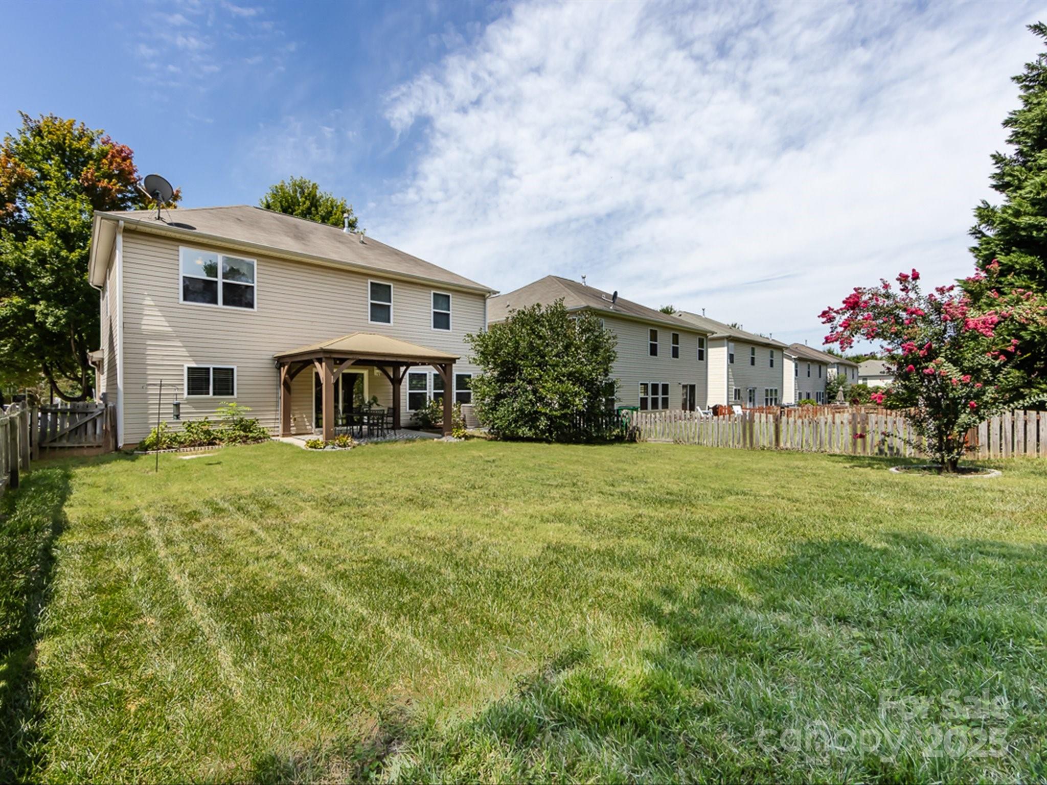 9033 Seamill Road