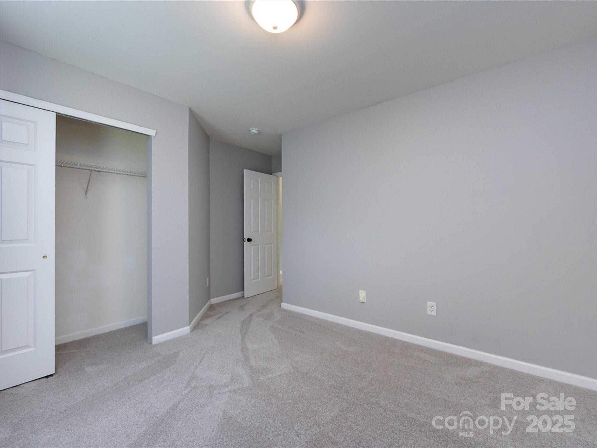 9033 Seamill Road