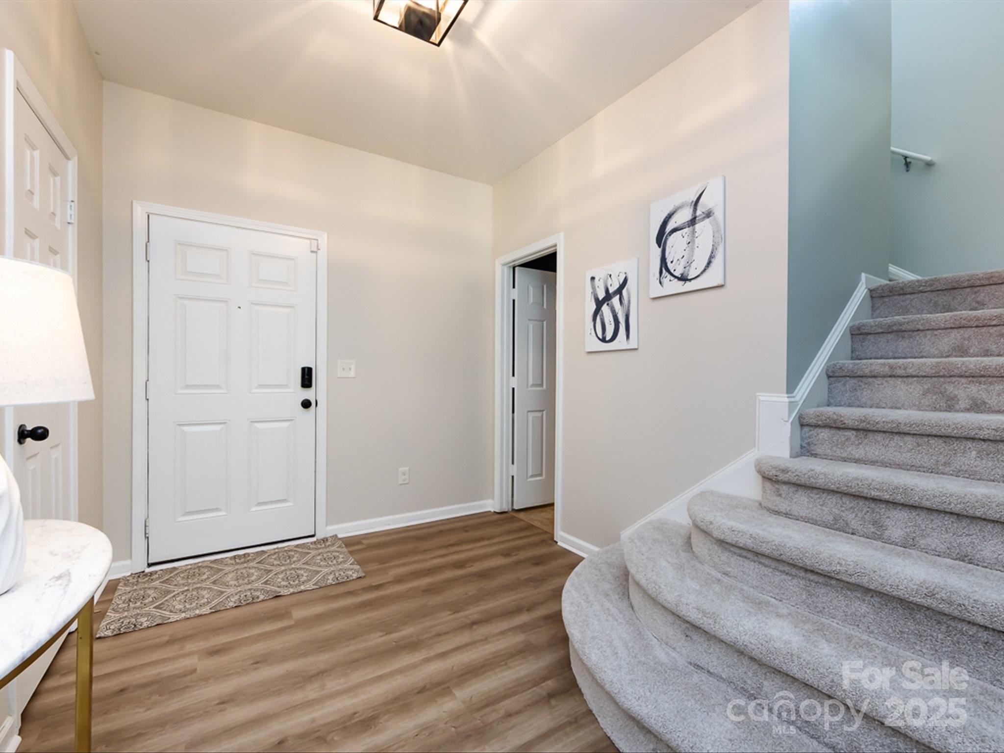 9033 Seamill Road