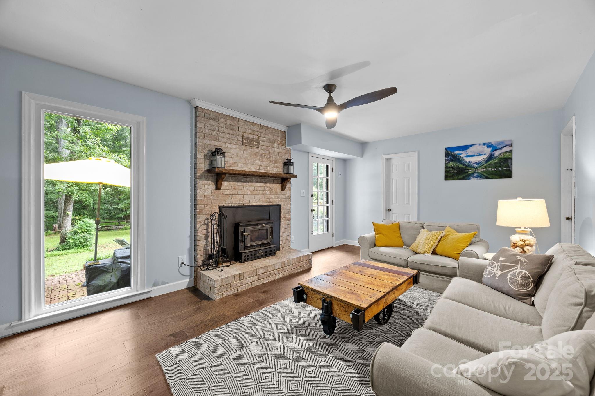 525 Kelford Lane