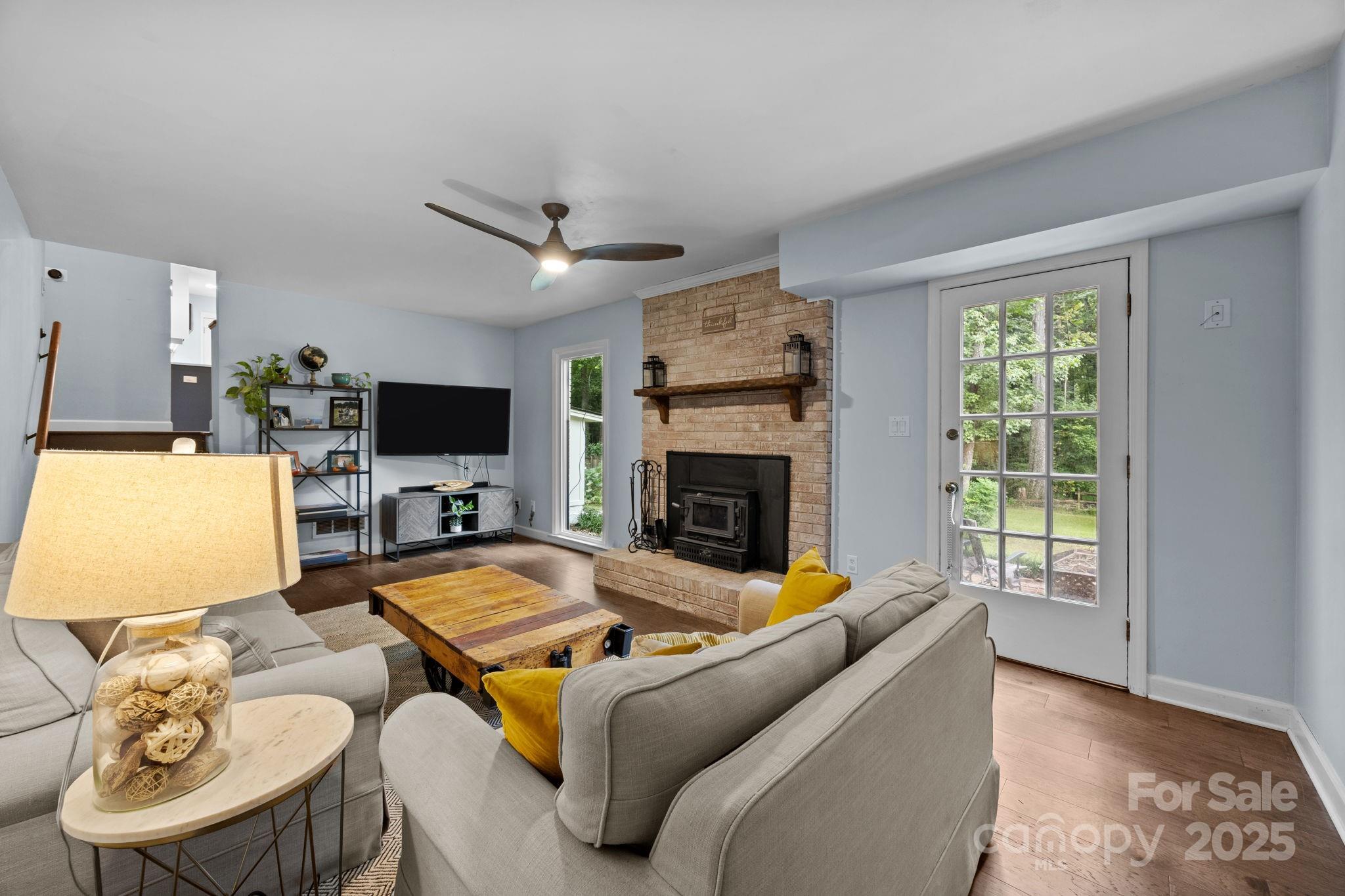 525 Kelford Lane