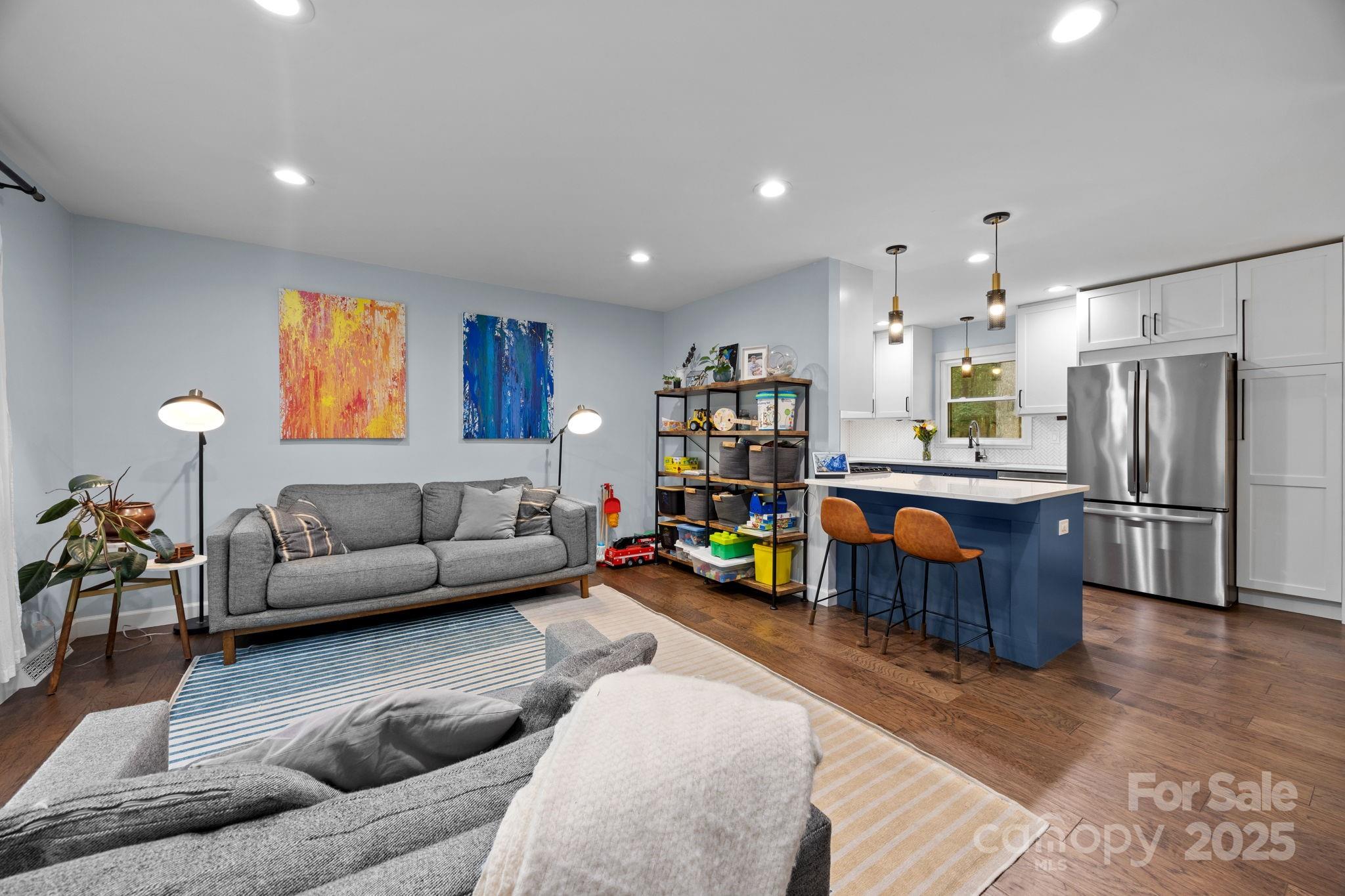 525 Kelford Lane