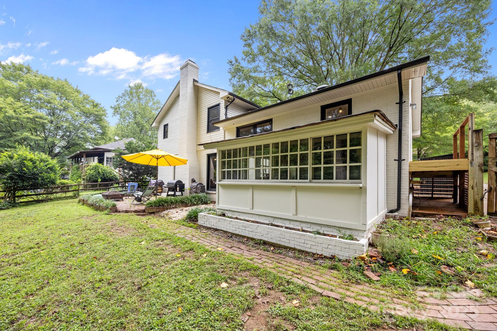 525 Kelford Lane