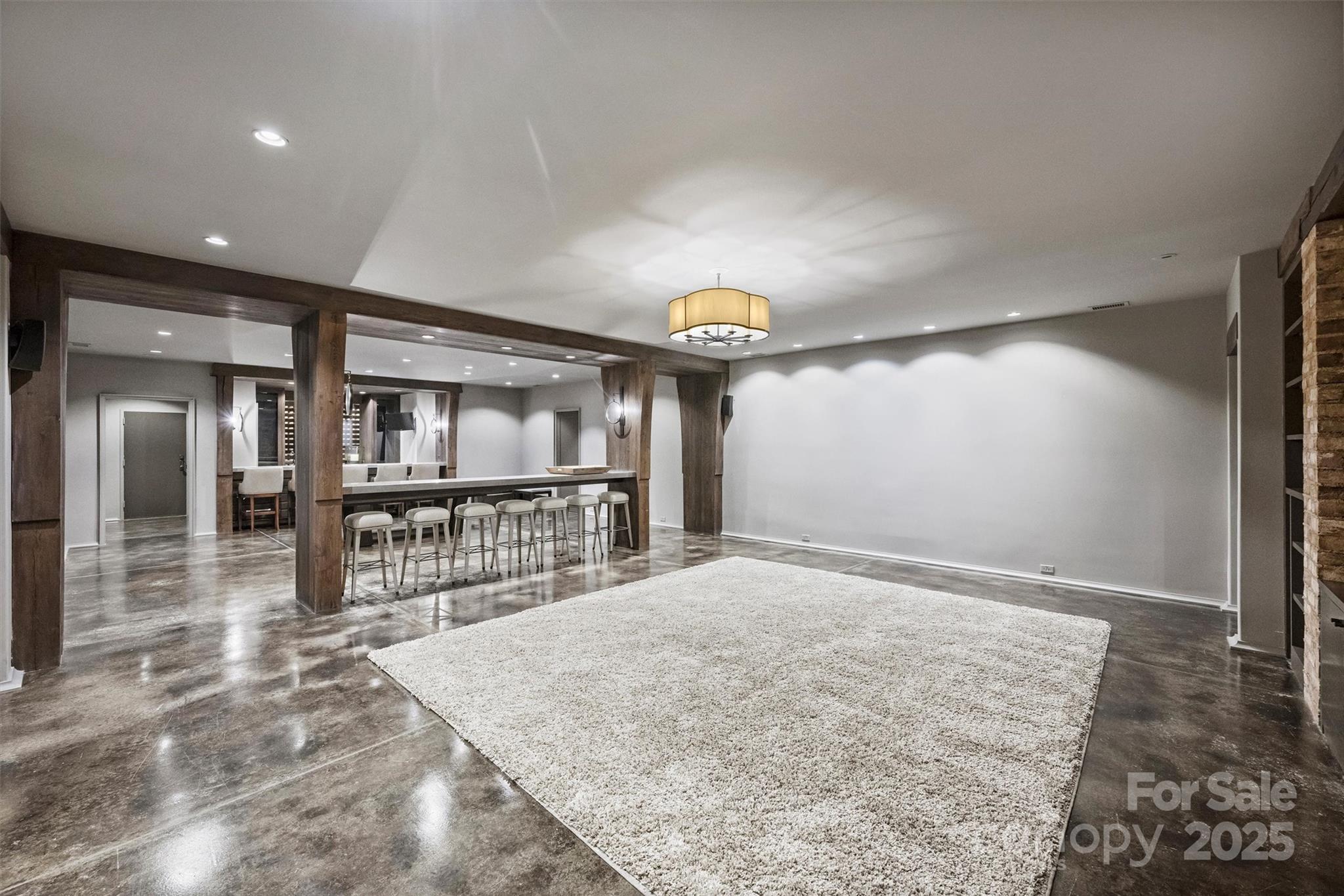 3912 Beresford Road