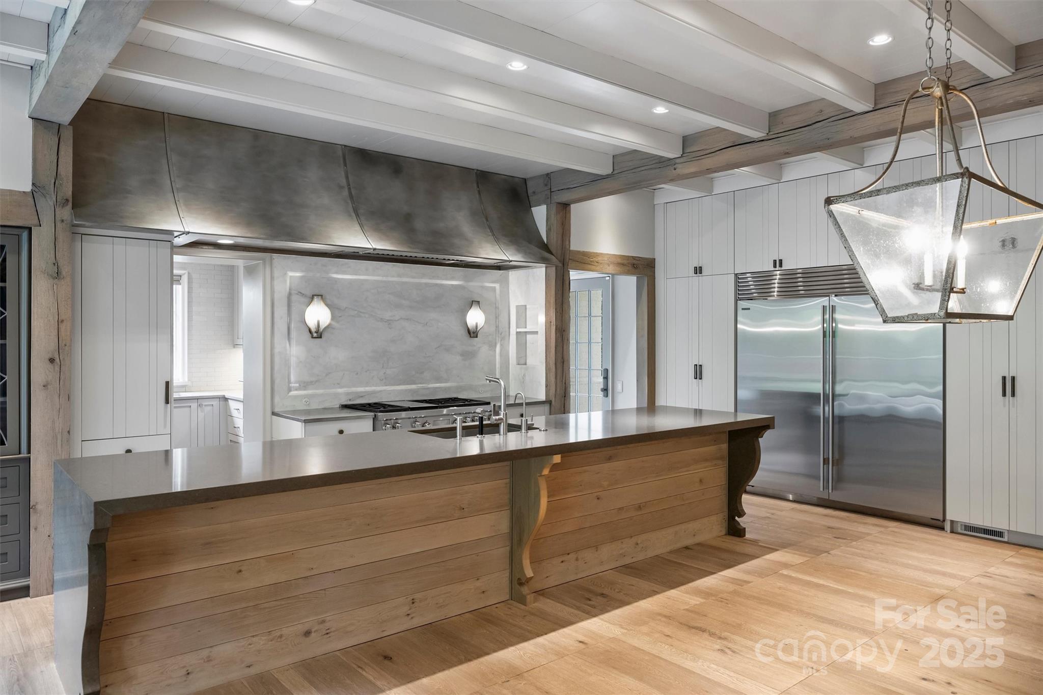 3912 Beresford Road