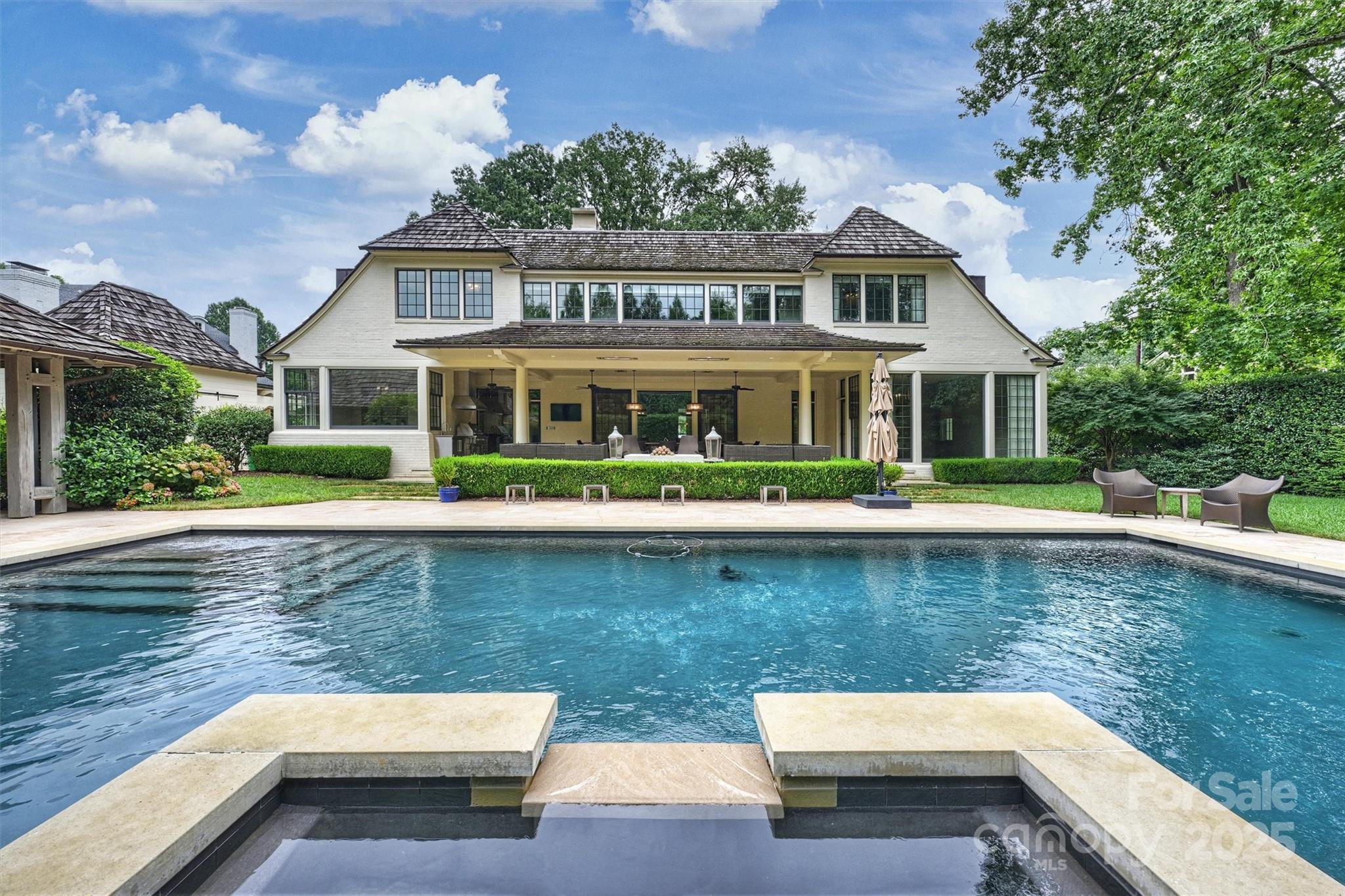 3912 Beresford Road